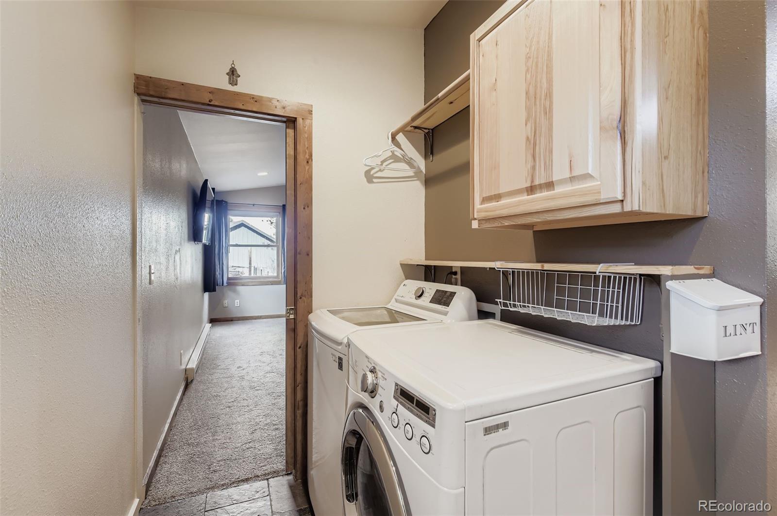 Estes Park, Colorado, 80517, United States, 3 Bedrooms Bedrooms, ,1 BathroomBathrooms,Residential,For Sale,1998077