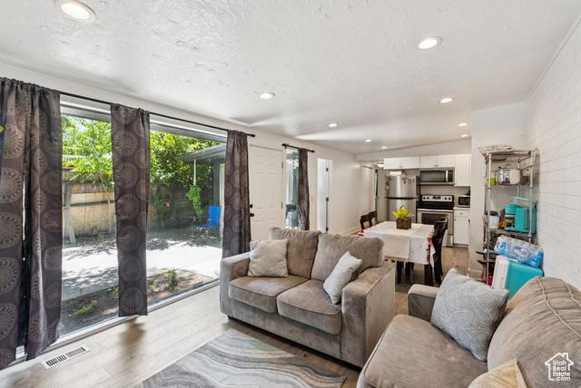 South Salt Lake, Utah, 84106, United States, 6 Bedrooms Bedrooms, ,2 BathroomsBathrooms,Residential,For Sale,1908025