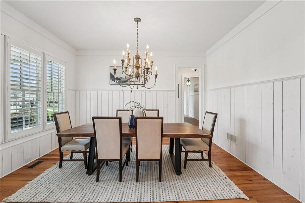 Canton, Georgia, 30115, United States, 6 Bedrooms Bedrooms, ,6 BathroomsBathrooms,Residential,For Sale,2008804