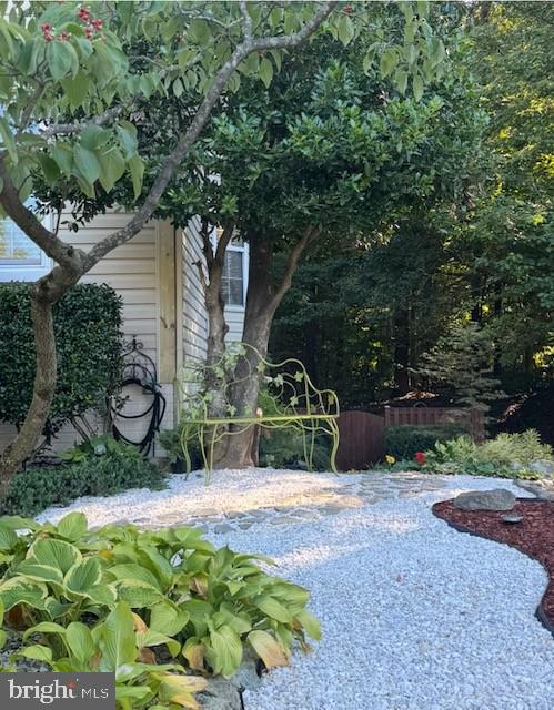 Clifton, Virginia, 20124, United States, 2 Bedrooms Bedrooms, ,3 BathroomsBathrooms,Residential,For Sale,2001572