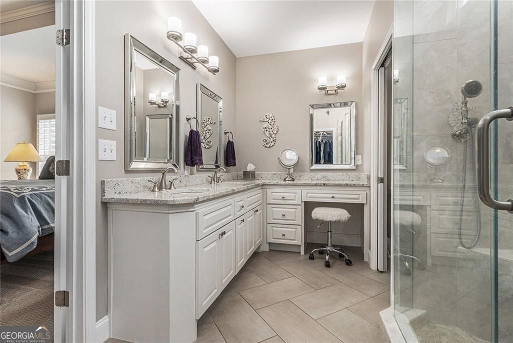 Roswell, Georgia, 30075, United States, 6 Bedrooms Bedrooms, ,5 BathroomsBathrooms,Residential,For Sale,1894243