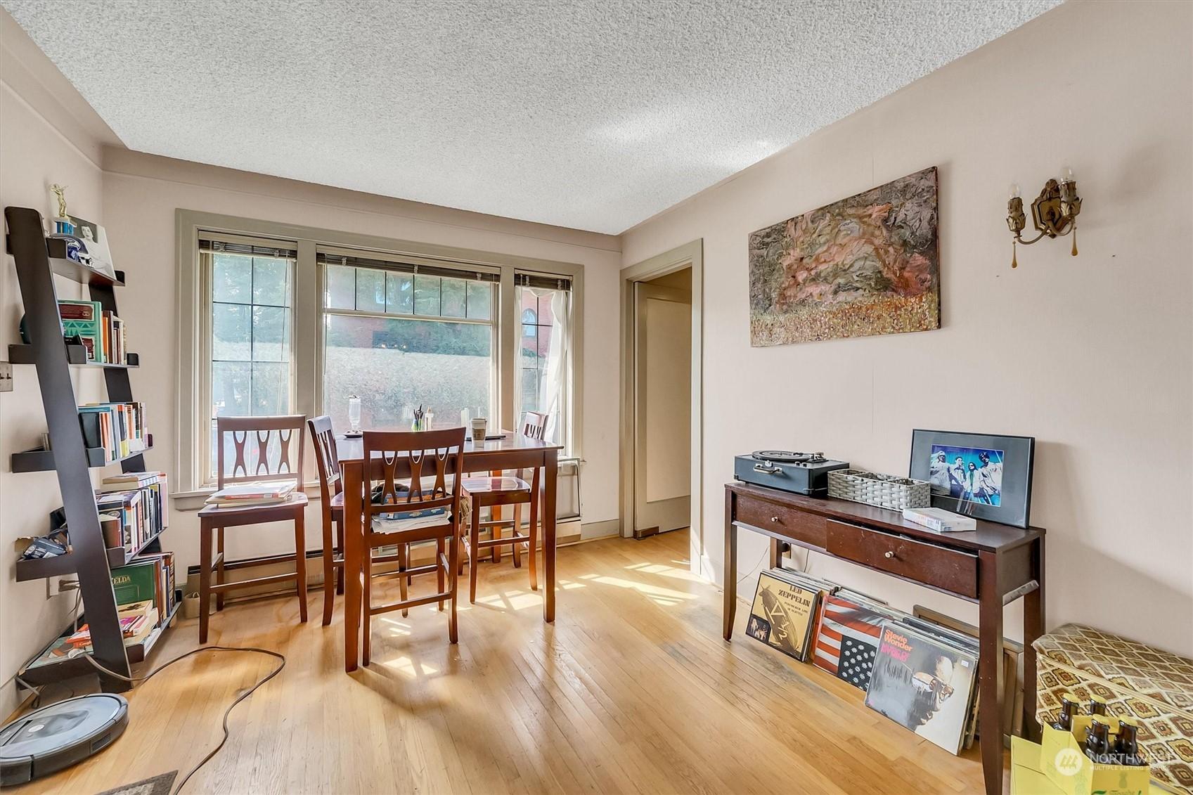 2203 BOYLSTON AVENUE E, SEATTLE, Washington, 98102, United States, ,Residential,For Sale,2203 BOYLSTON AVENUE E,1622774
