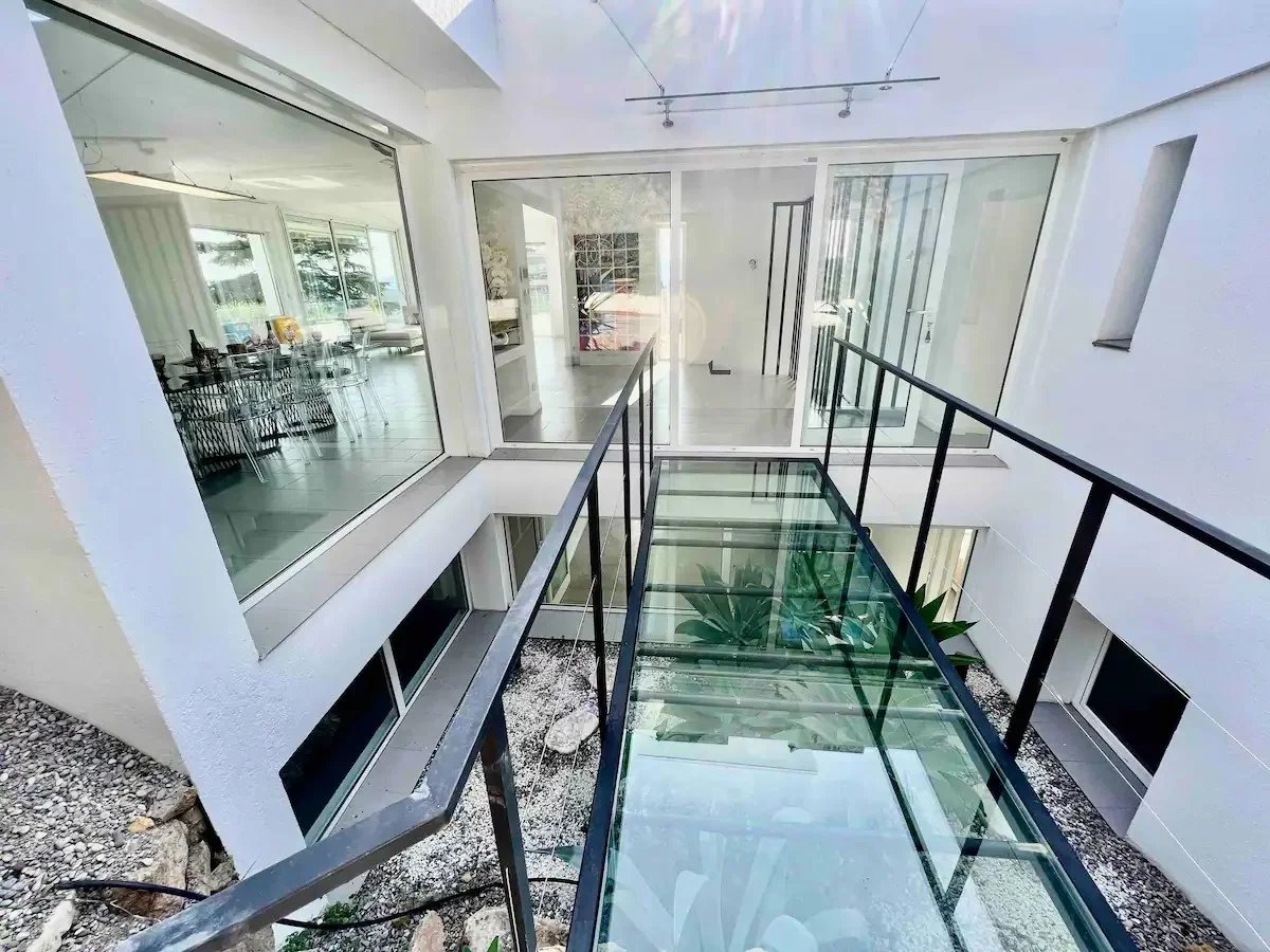 Le Cannet, Provence-Alpes-Côte d’Azur, 06110, FR, 4 Bedrooms Bedrooms, ,4 BathroomsBathrooms,Residential,For Sale,1829456