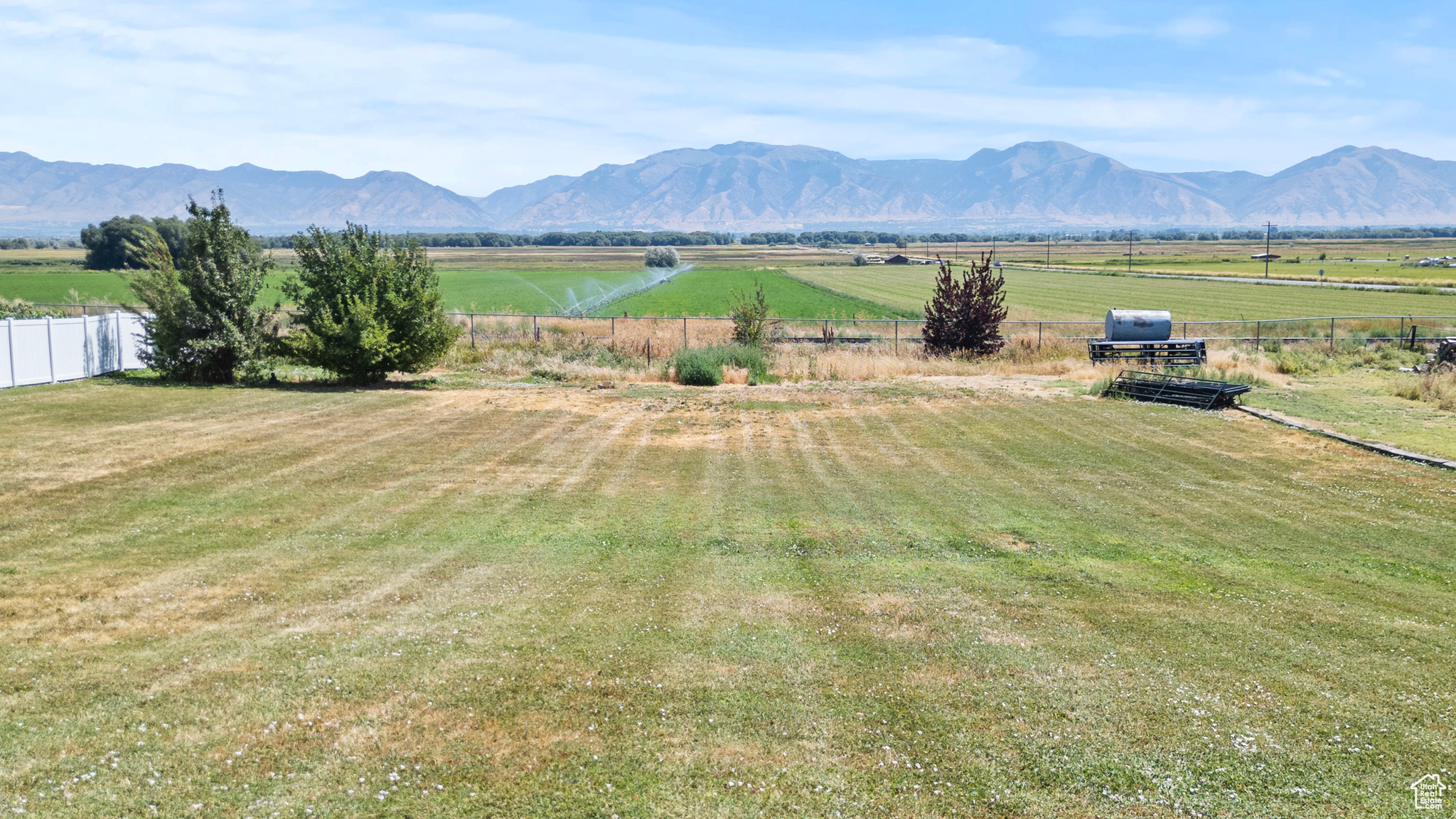 Mendon, Utah, 84325, United States, 7 Bedrooms Bedrooms, ,4 BathroomsBathrooms,Residential,For Sale,1977990