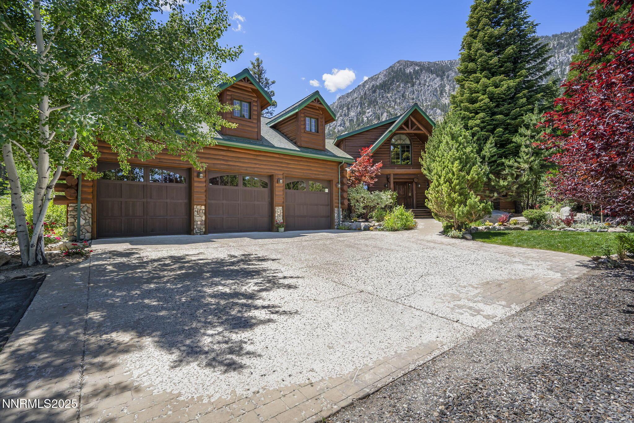 Gardnerville, Nevada, 89460, United States, 4 Bedrooms Bedrooms, ,6 BathroomsBathrooms,Residential,For Sale,1848388