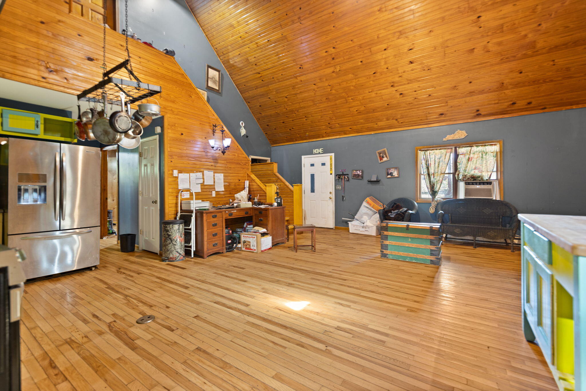 Sextons Creek, Kentucky, 40983, United States, 3 Bedrooms Bedrooms, ,2 BathroomsBathrooms,Residential,For Sale,1938834