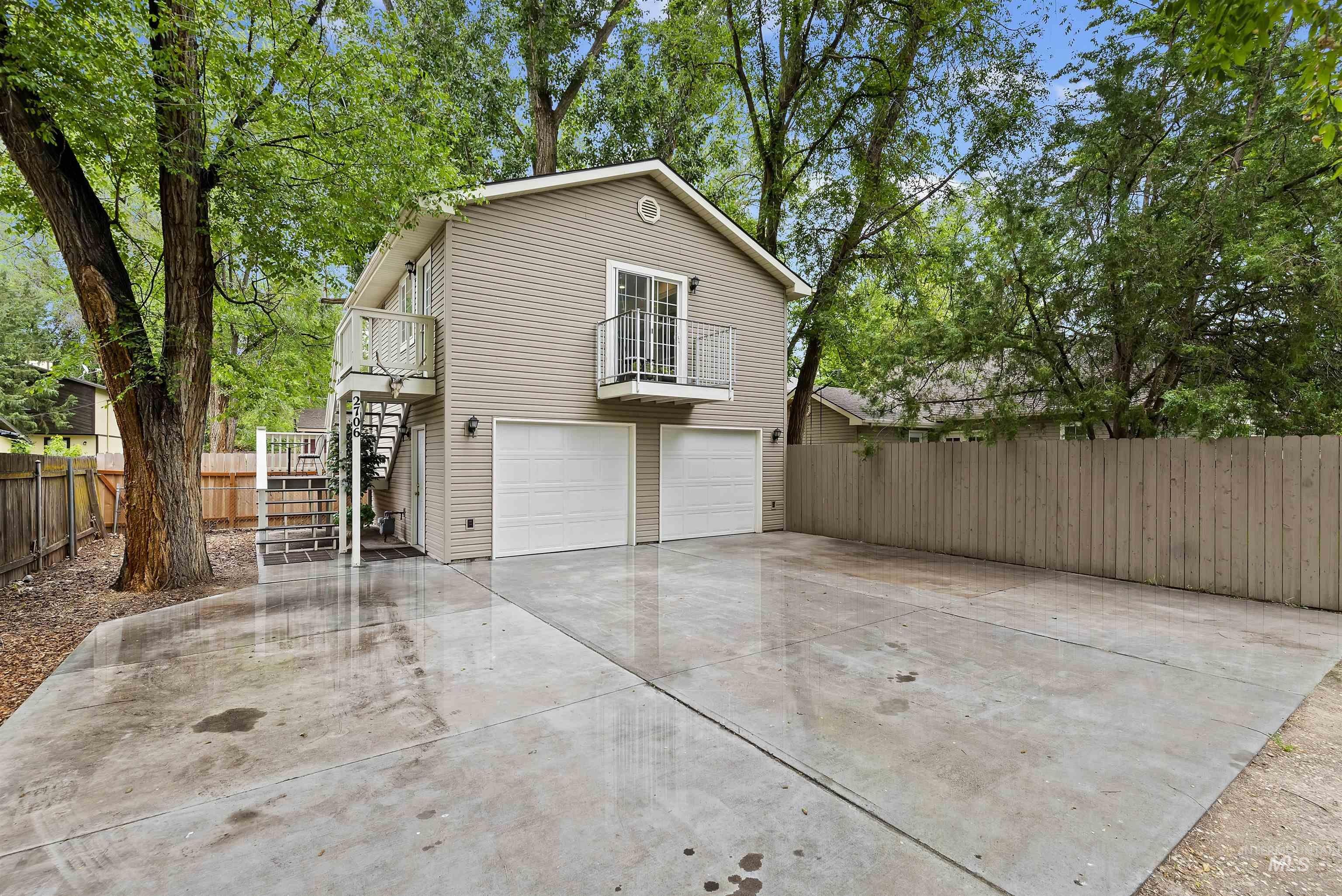 2322 Smith Ave, Boise, Idaho, 83702, United States, 4 Bedrooms Bedrooms, ,3 BathroomsBathrooms,Residential,For Sale,2322 Smith Ave,1433750