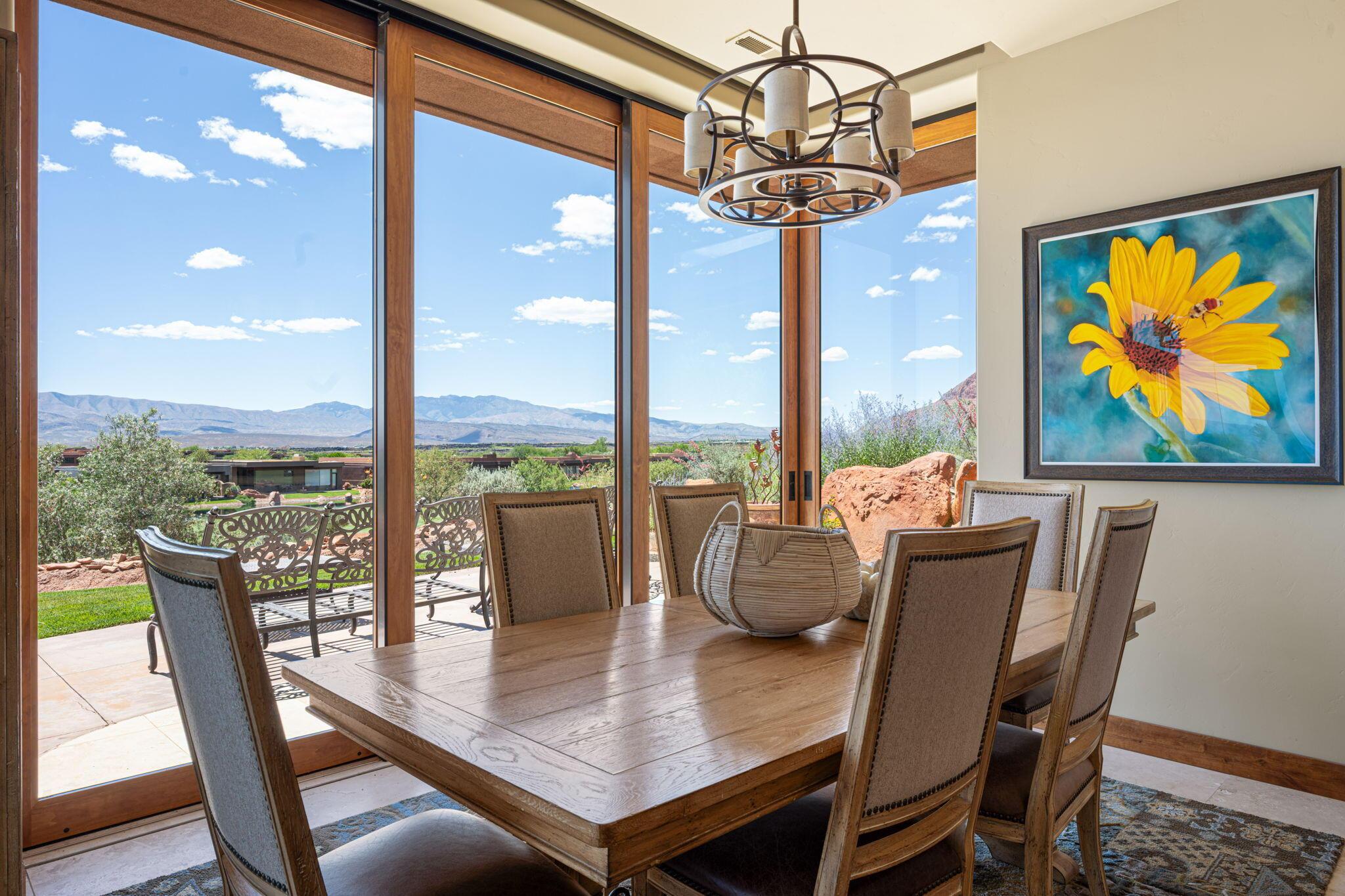 St George, Utah, 84770, United States, 6 Bedrooms Bedrooms, ,7 BathroomsBathrooms,Residential,For Sale,2049159
