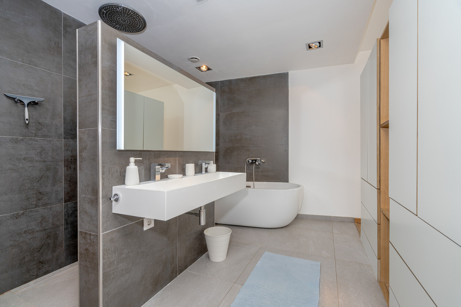  Modern design house with panoramic views - 物件實景