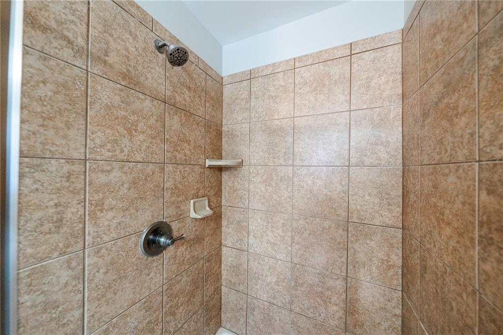 Cumming, Georgia, 30041, United States, 7 Bedrooms Bedrooms, ,4 BathroomsBathrooms,Residential,For Sale,1977332