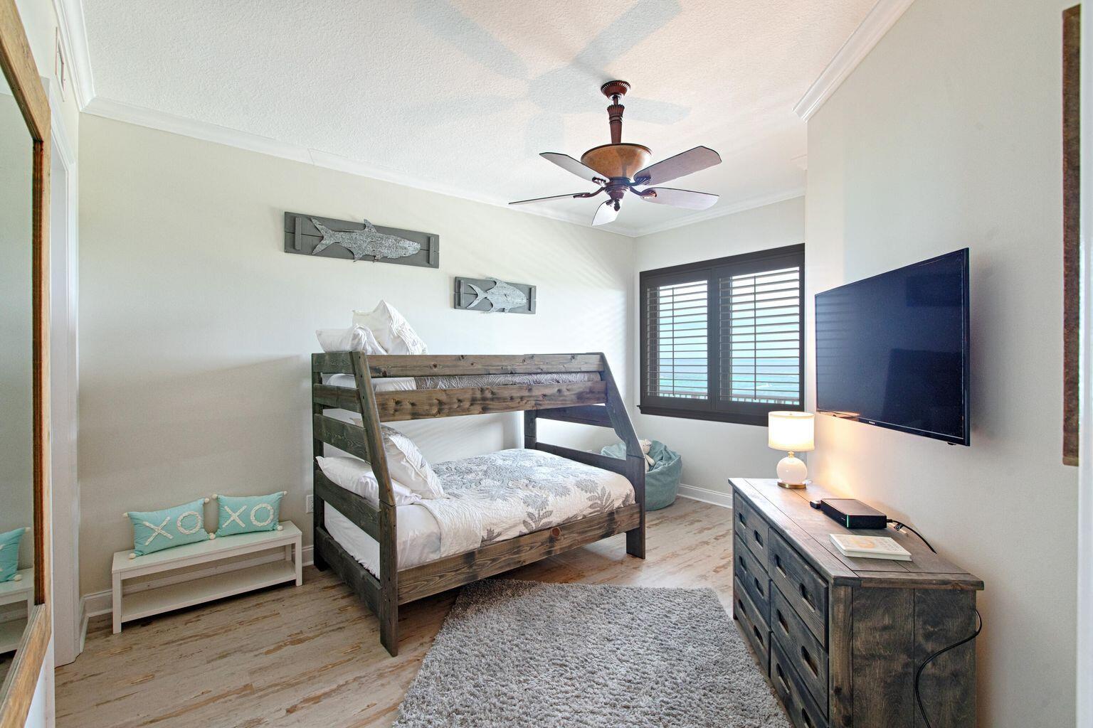 Destin, Florida, 32541, United States, 4 Bedrooms Bedrooms, ,4 BathroomsBathrooms,Residential,For Sale,1977967