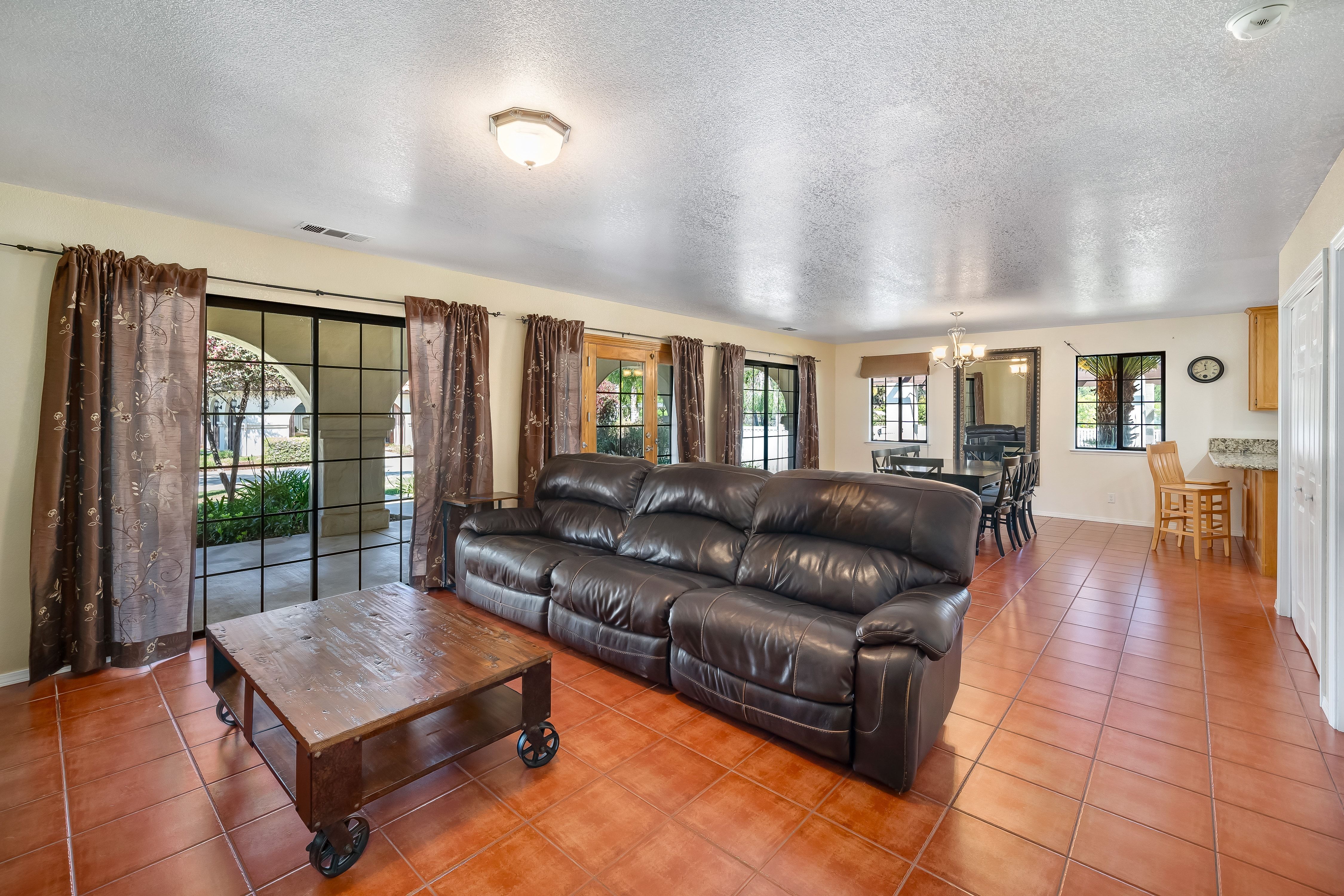  A Timeless Spanish Colonial Estate of Rare Distinction - 物件實景