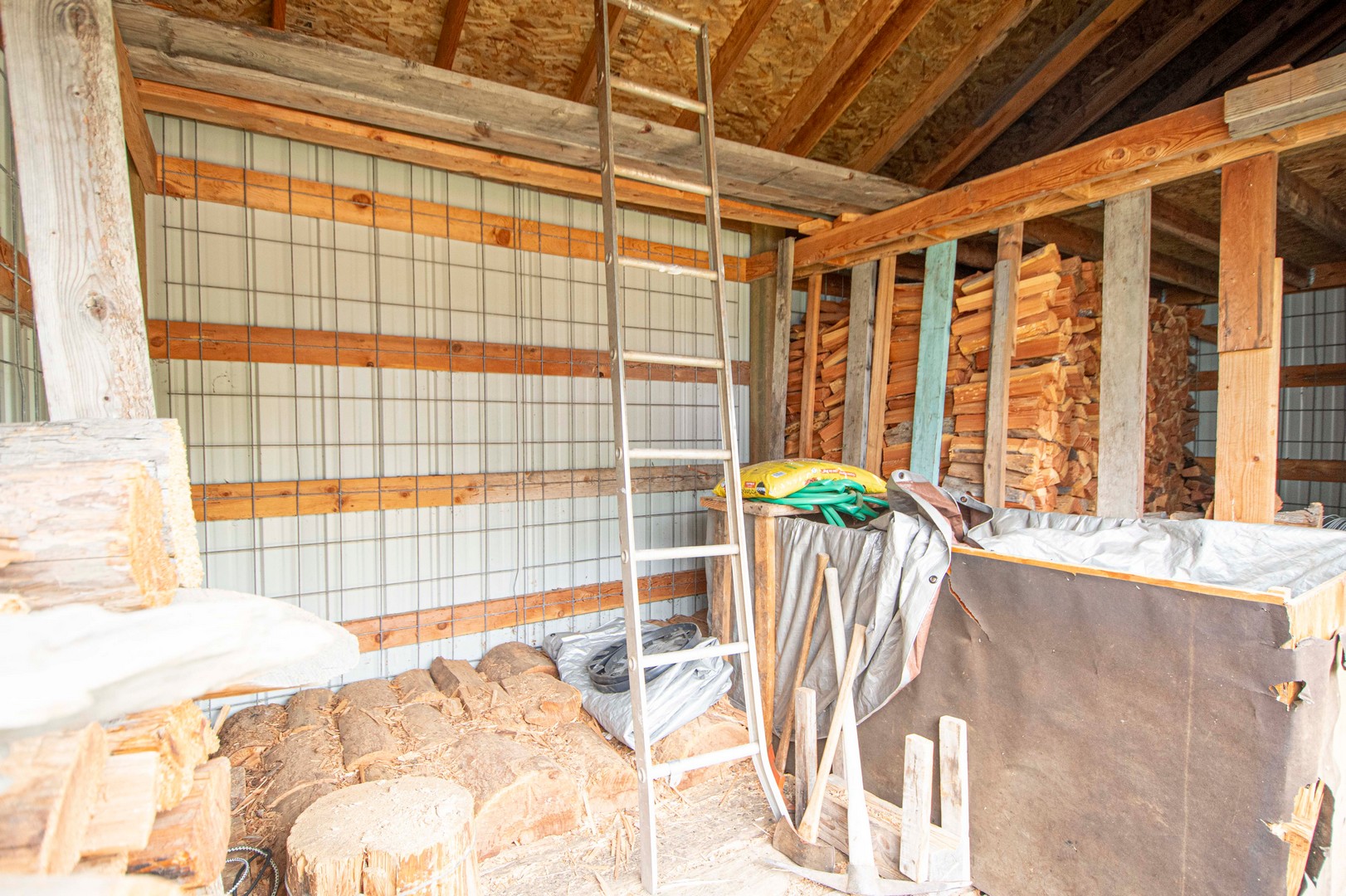 Naples, Idaho, 83847, United States, 2 Bedrooms Bedrooms, ,1 BathroomBathrooms,Residential,For Sale,1979957