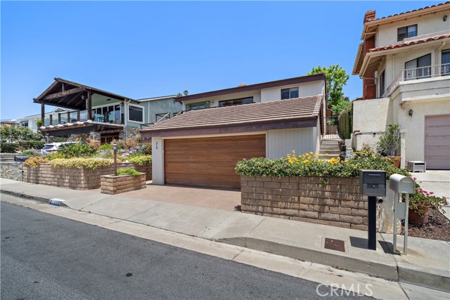 San Clemente, California, 92672, United States, 3 Bedrooms Bedrooms, ,2 BathroomsBathrooms,Residential,For Sale,2014747