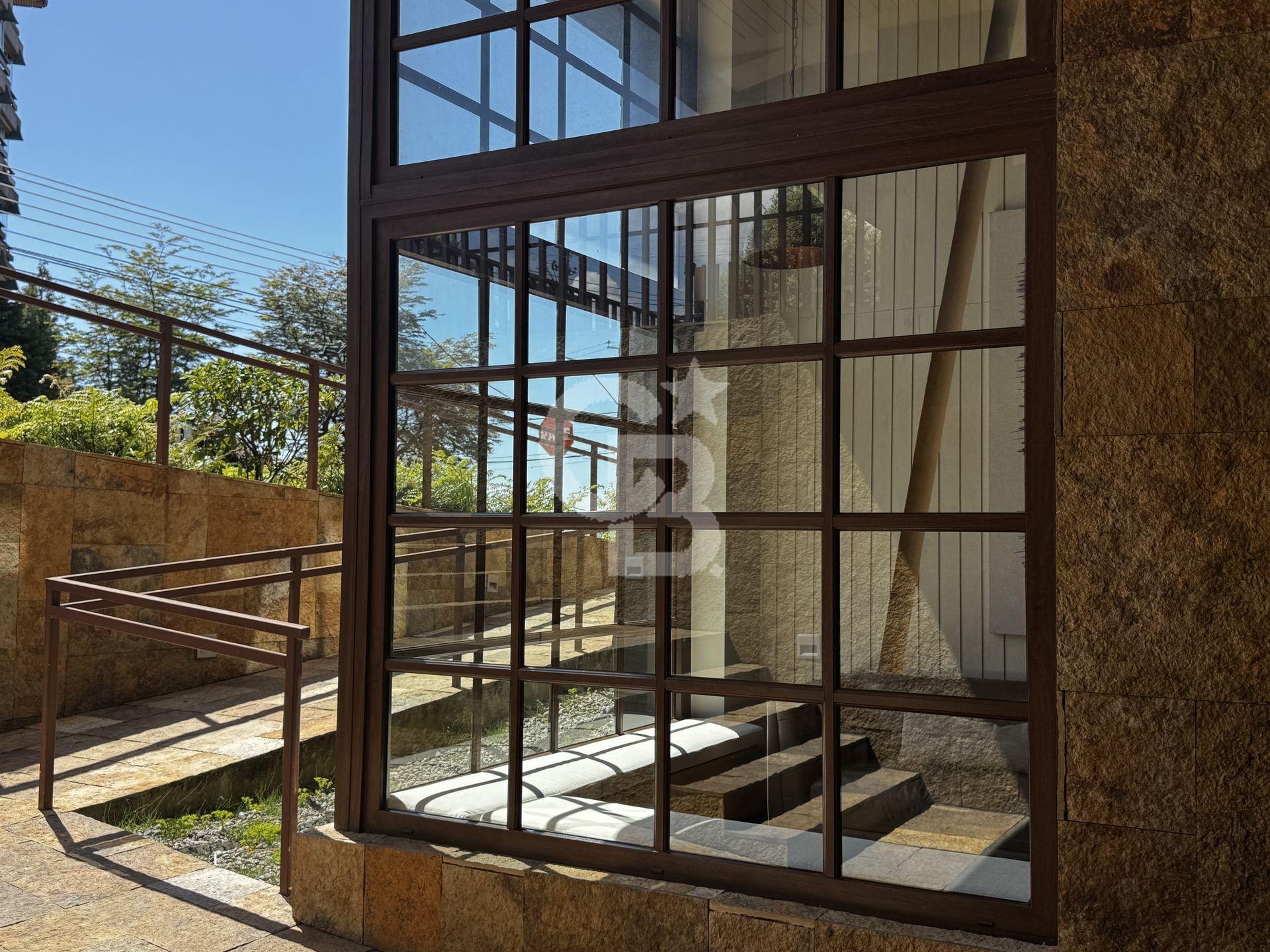 Puerto Varas, Chile, 2 Bedrooms Bedrooms, ,3 BathroomsBathrooms,Residential,For Sale,1984991