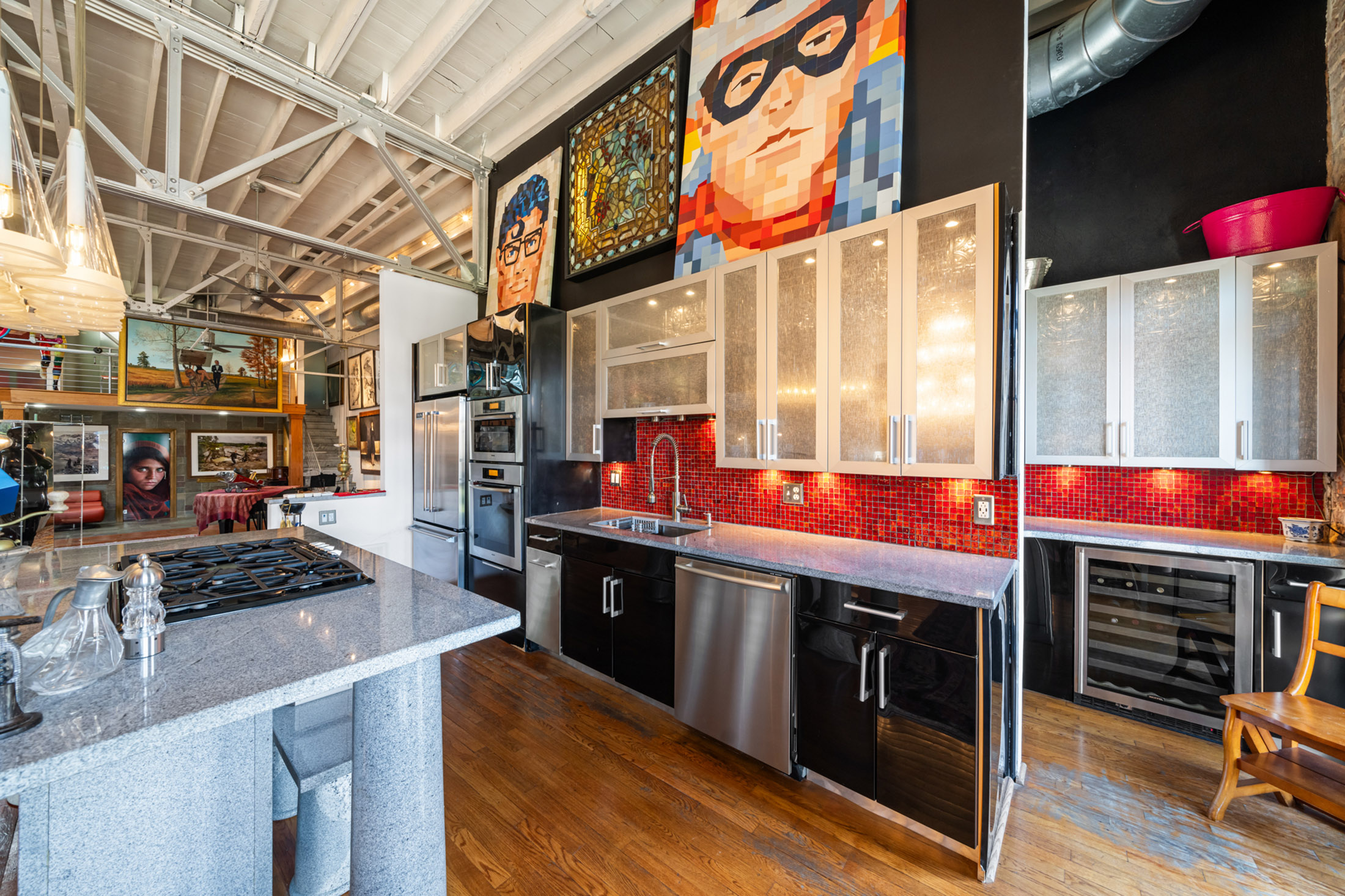  Extraordinary 1925 Landmark Live-Work Building in the Heart of Castleberry Hill - 物件實景