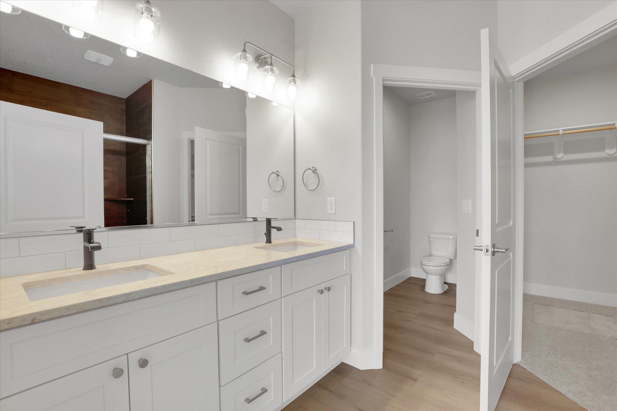 Deer Park, Washington, 99006, United States, 3 Bedrooms Bedrooms, ,2 BathroomsBathrooms,Residential,For Sale,1684310