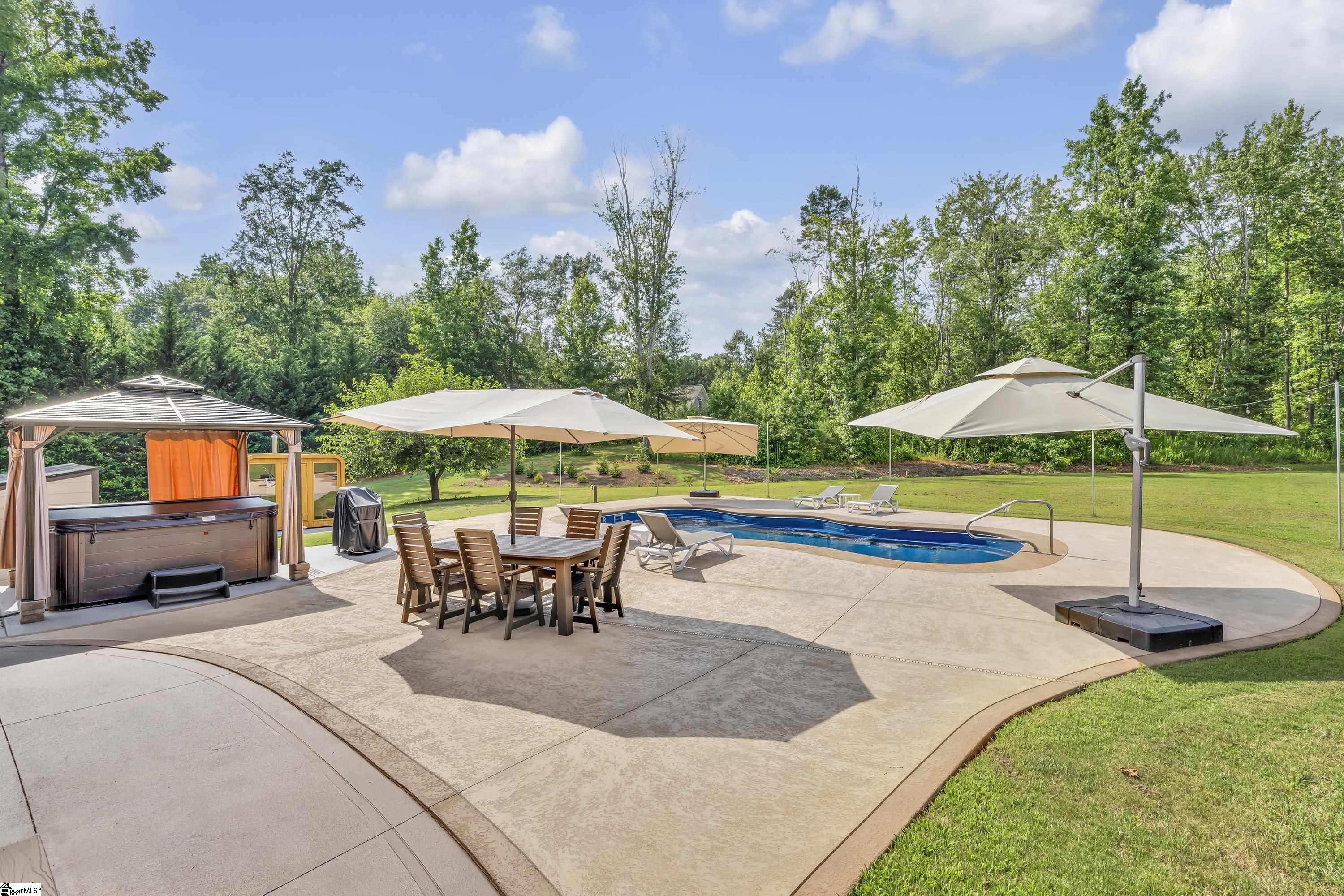 Inman, South Carolina, 29349, United States, 4 Bedrooms Bedrooms, ,4 BathroomsBathrooms,Residential,For Sale,1885361