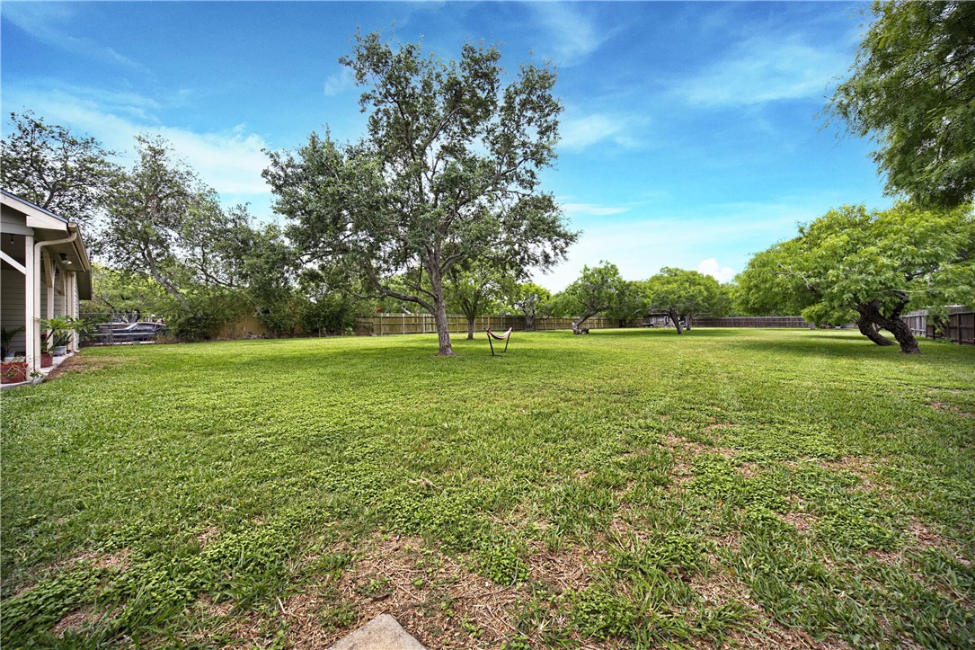 Corpus Christi, Texas, 78412, United States, 4 Bedrooms Bedrooms, ,4 BathroomsBathrooms,Residential,For Sale,1956068