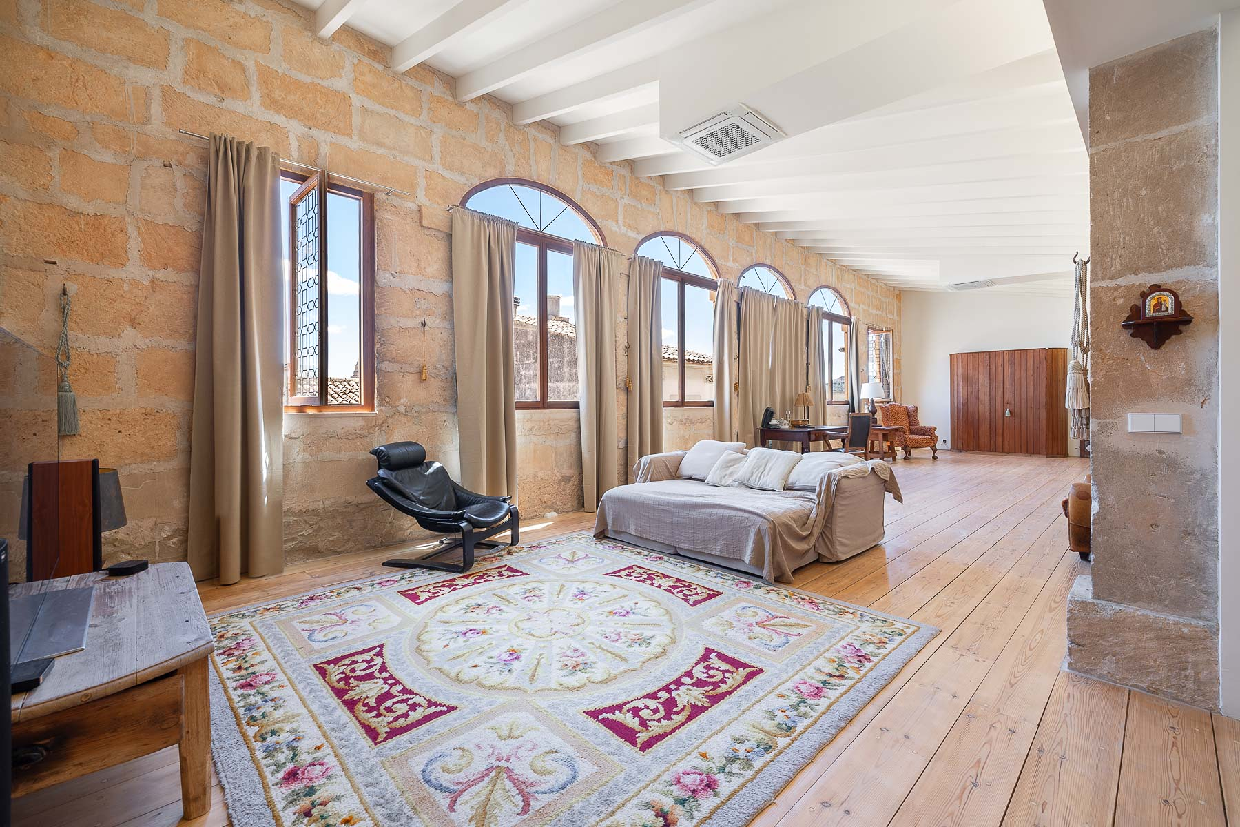  Completely renovated townhouse in Porreres - 物件實景