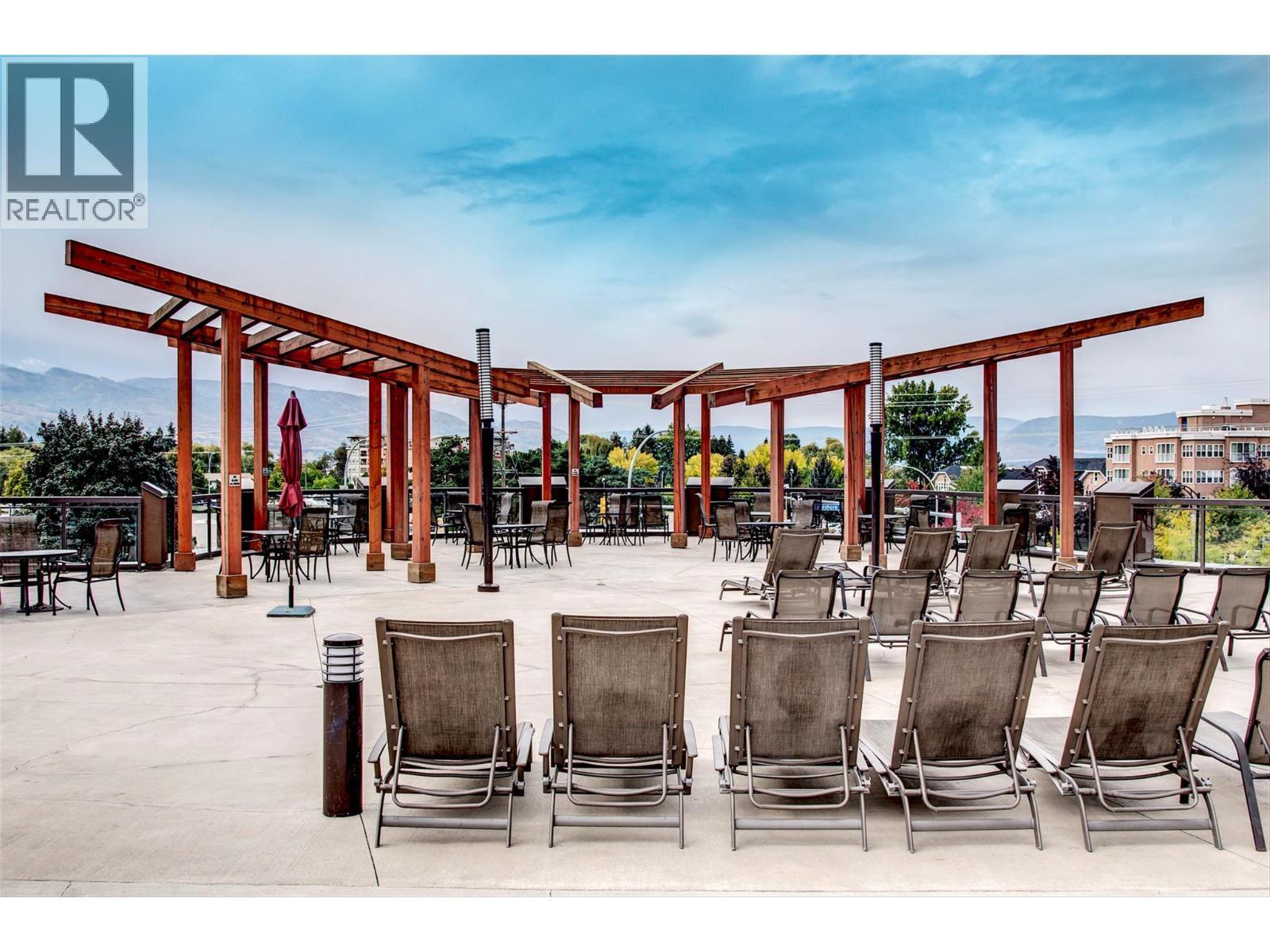 KELOWNA, British Columbia, V1W 3G7, CA, 2 Bedrooms Bedrooms, ,2 BathroomsBathrooms,Residential,For Sale,1960656