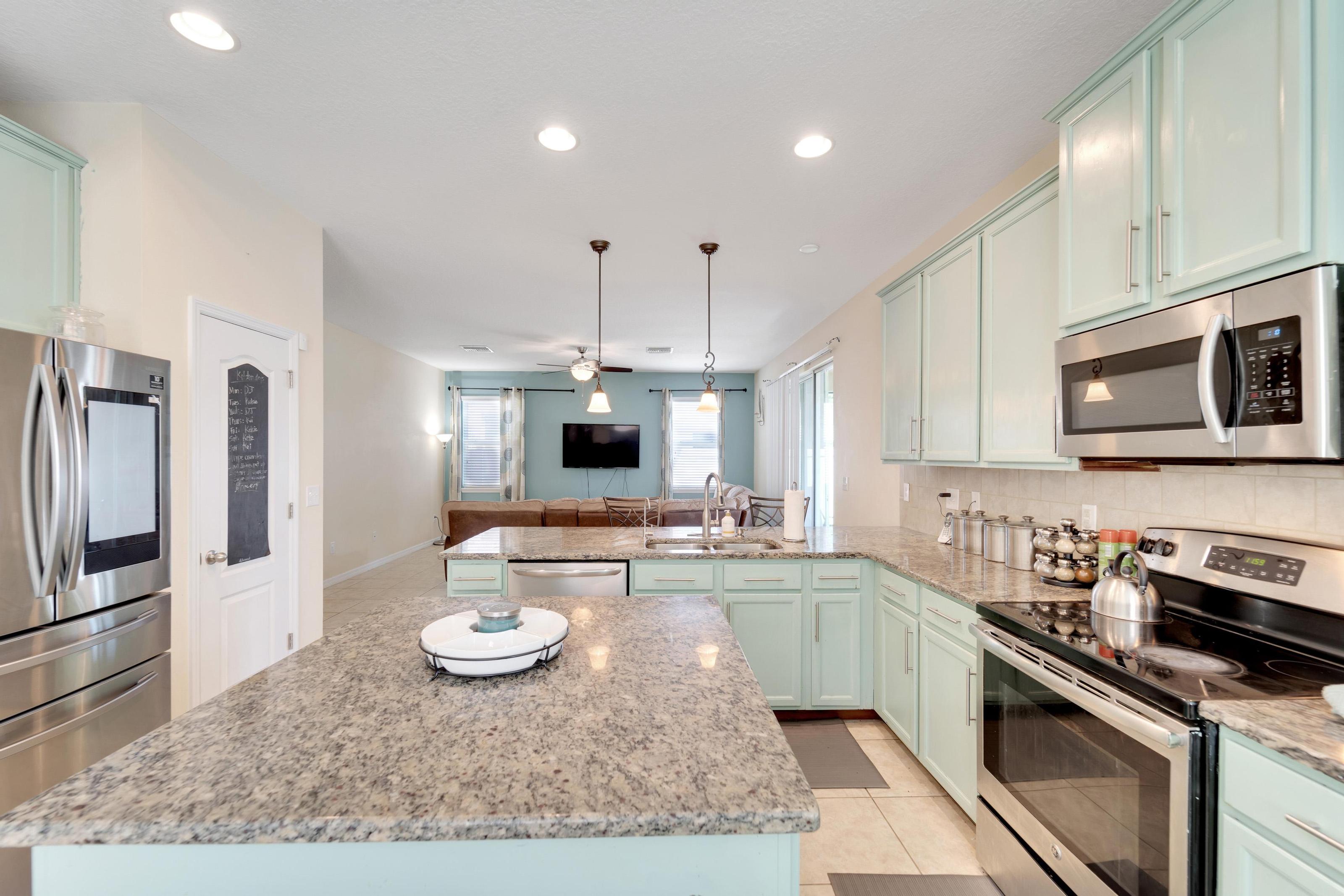 Riverview, Florida, 33578, United States, 5 Bedrooms Bedrooms, ,5 BathroomsBathrooms,Residential,For Sale,1869985