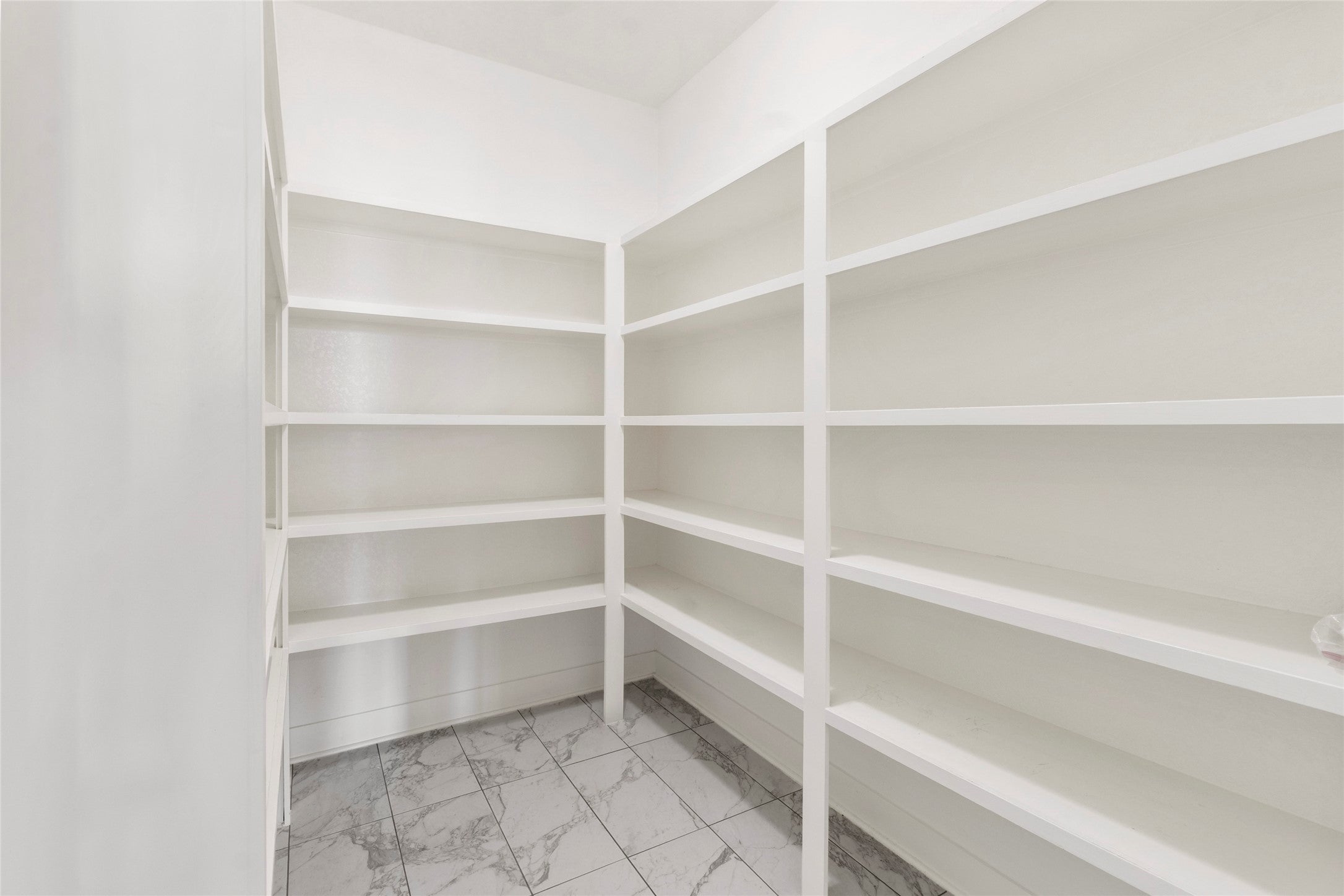 Angleton, Texas, 77515, United States, 4 Bedrooms Bedrooms, ,4 BathroomsBathrooms,Residential,For Sale,1992387