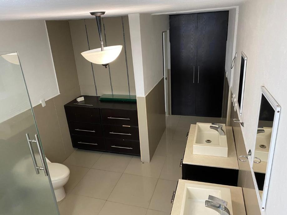 Zapopan, Jalisco, 45200, Mexico, 3 Bedrooms Bedrooms, ,3 BathroomsBathrooms,Residential,For Sale,1917960
