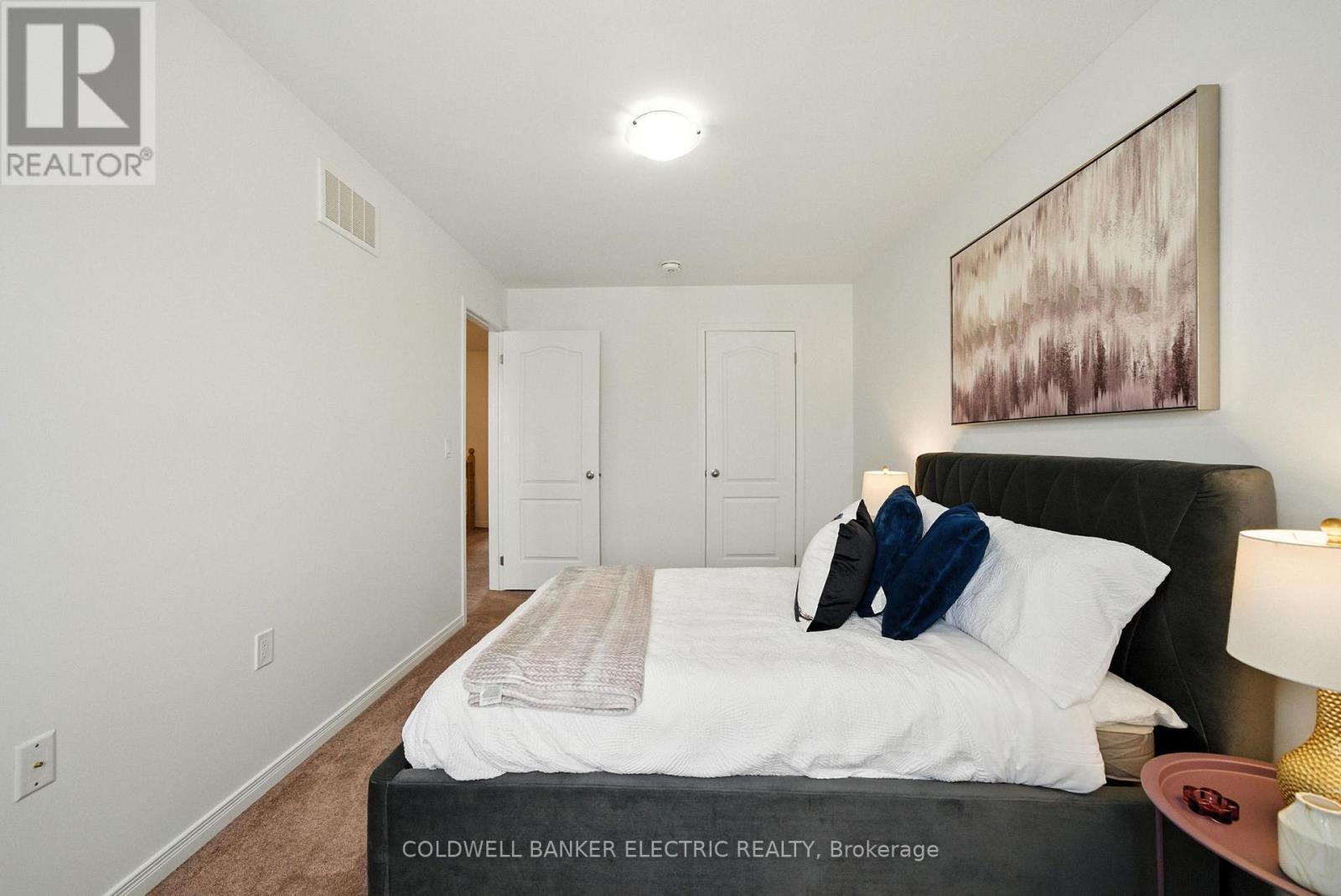 PETERBOROUGH NORTH (UNIVERSITY HEIGHTS), Ontario, K9L 0G6, CA, 3 Bedrooms Bedrooms, ,2 BathroomsBathrooms,Residential,For Sale,1891124