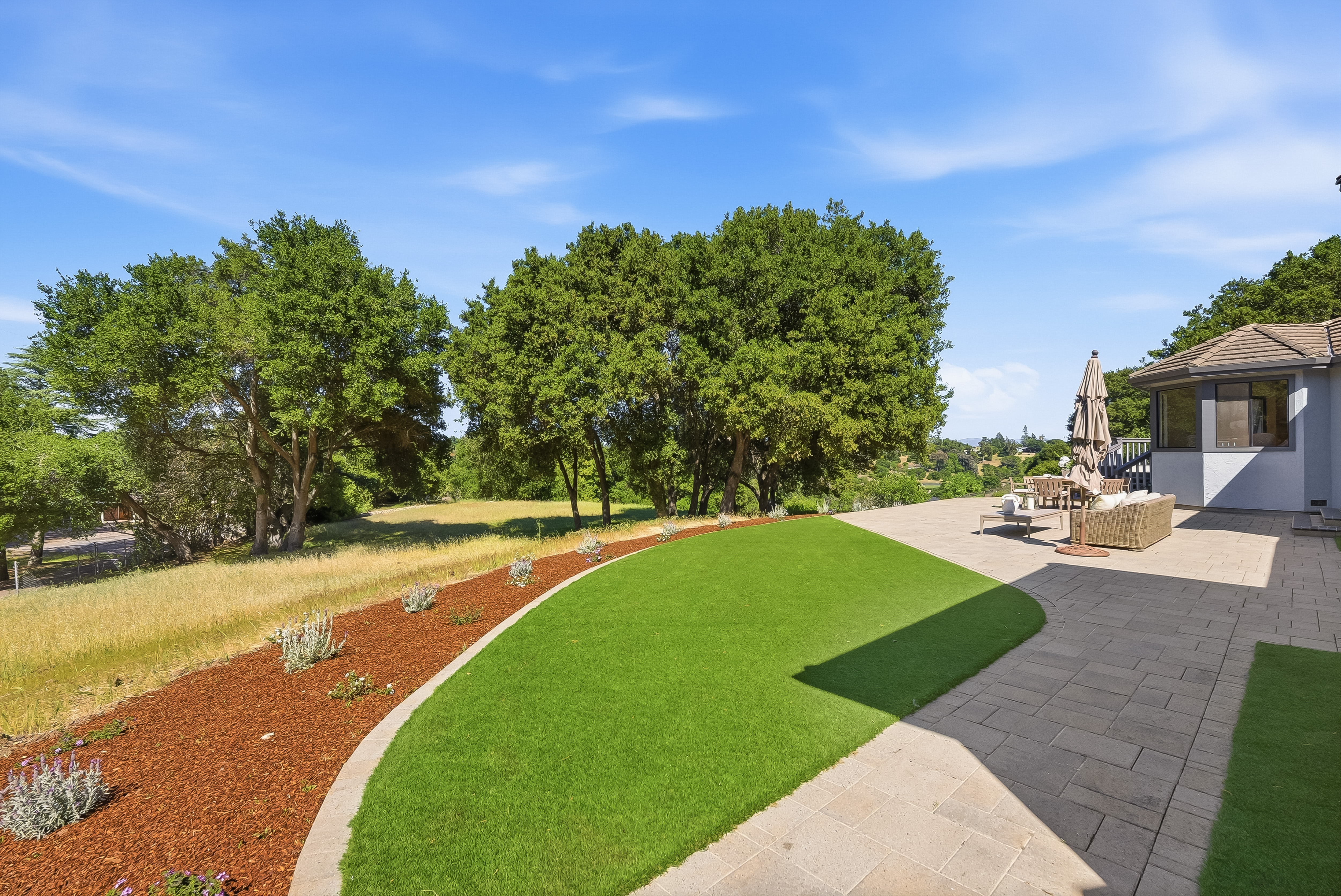  More Than 2.7 Acres of Privacy and Potential with Palo Alto Schools - 物件實景