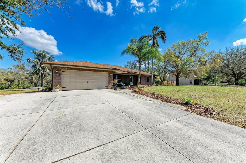 Bradenton, Florida, 34212, United States, 3 Bedrooms Bedrooms, ,2 BathroomsBathrooms,Residential,For Sale,1751964