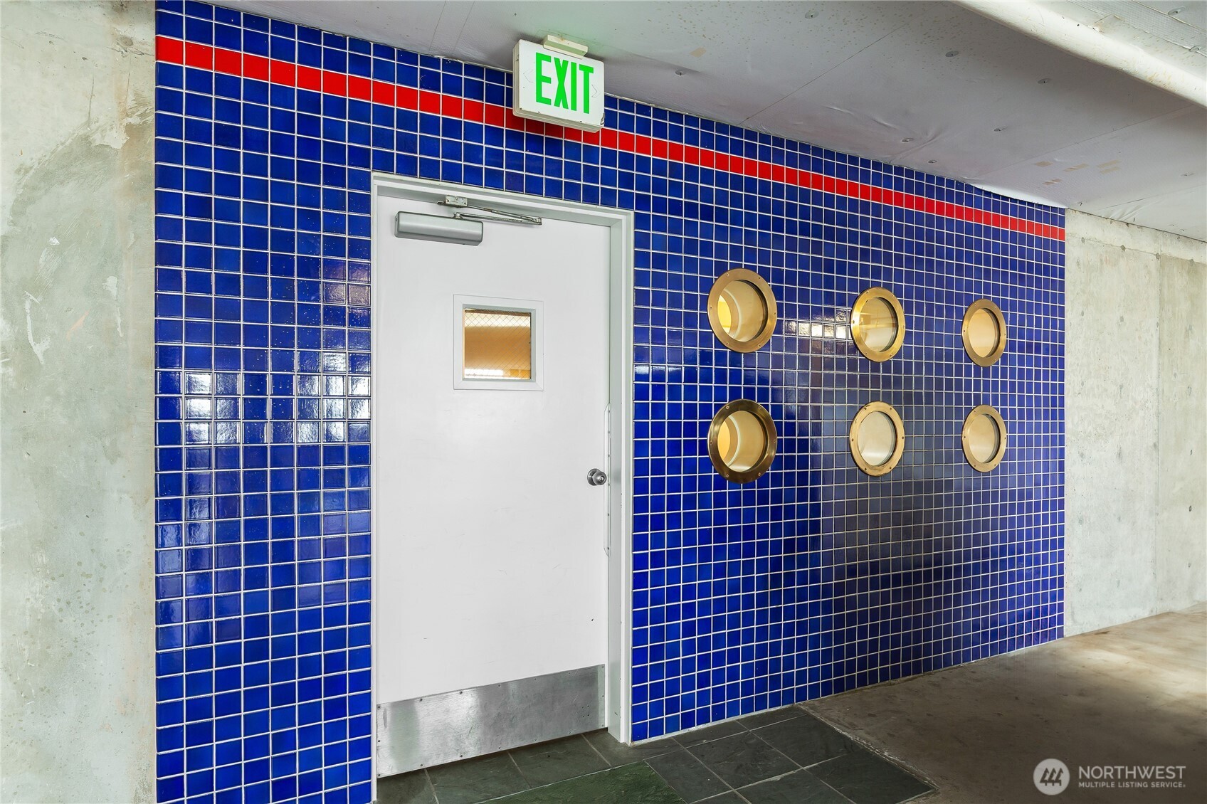 Seattle, Washington, 98109, United States, 2 Bedrooms Bedrooms, ,2 BathroomsBathrooms,Residential,For Sale,1901490