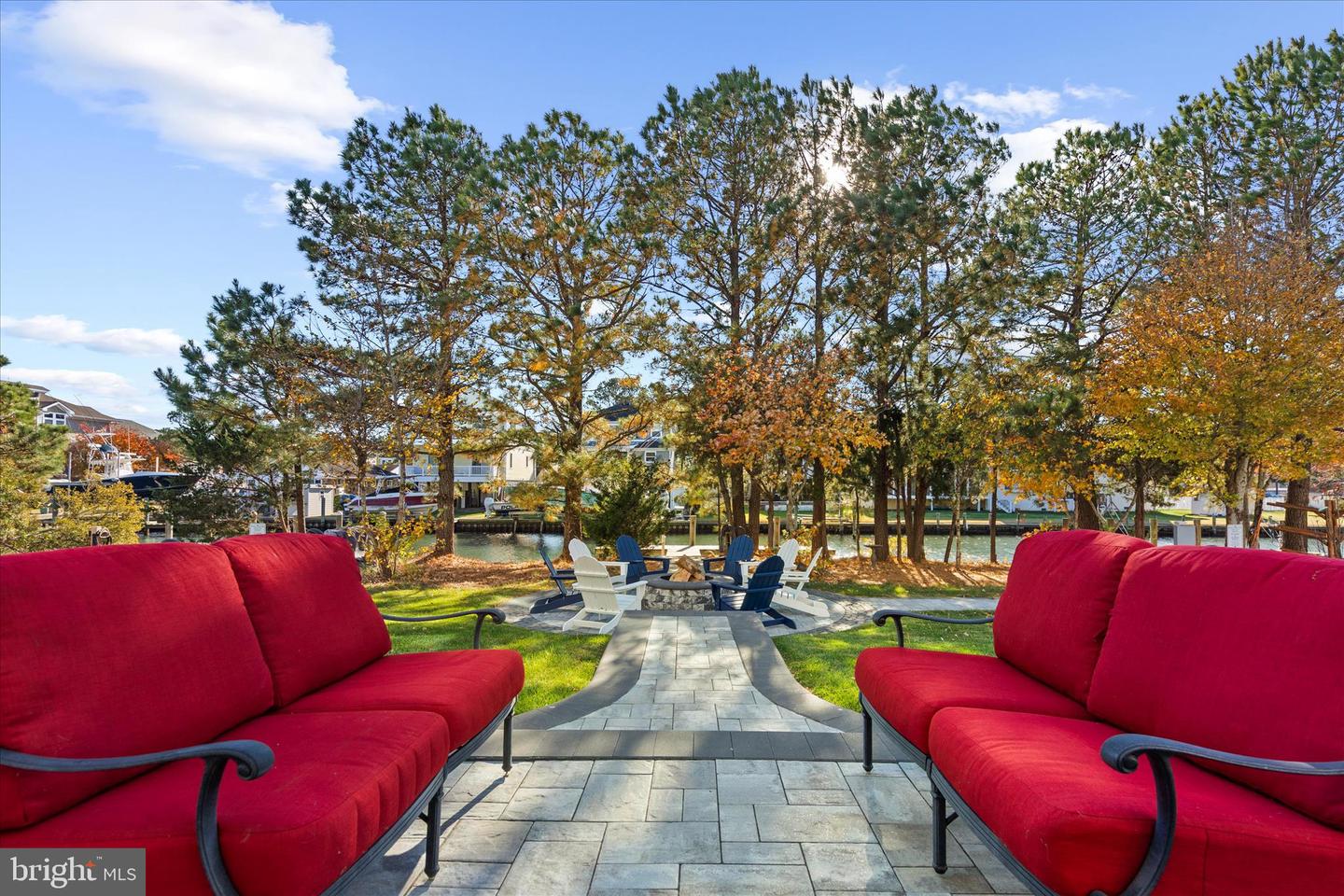 Berlin, Maryland, 21811, United States, 5 Bedrooms Bedrooms, ,4 BathroomsBathrooms,Residential,For Sale,1989737