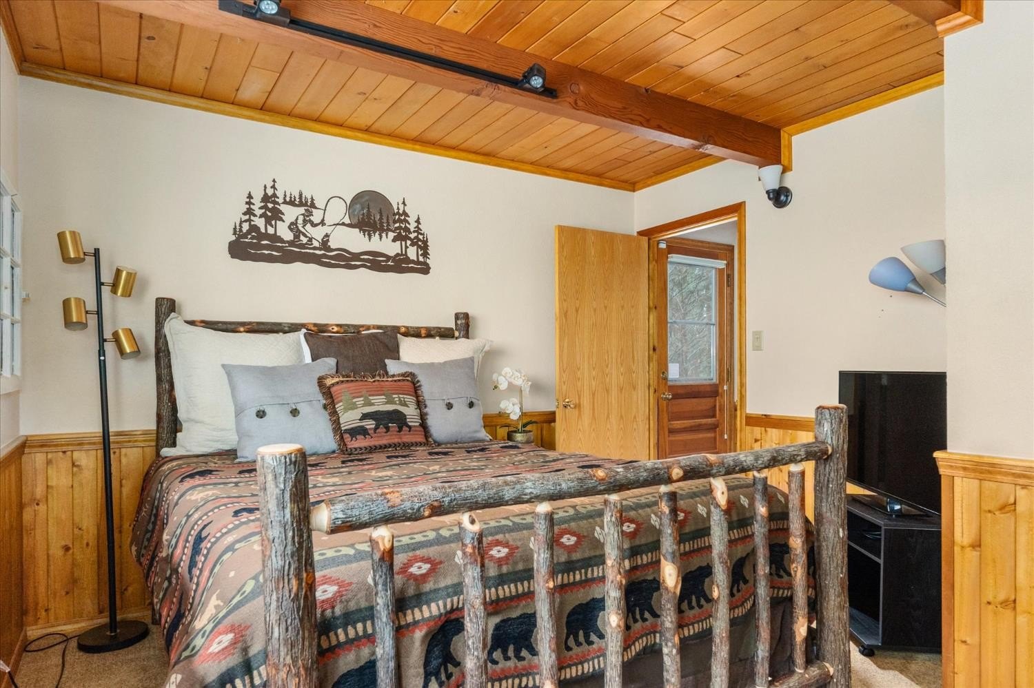 Arnold, California, 95223, United States, 3 Bedrooms Bedrooms, ,2 BathroomsBathrooms,Residential,For Sale,2005489