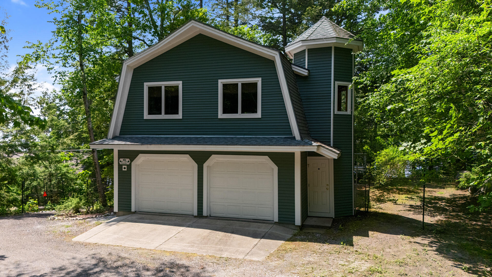 Raymond, Maine, 04071, United States, 4 Bedrooms Bedrooms, ,3 BathroomsBathrooms,Residential,For Sale,1974658