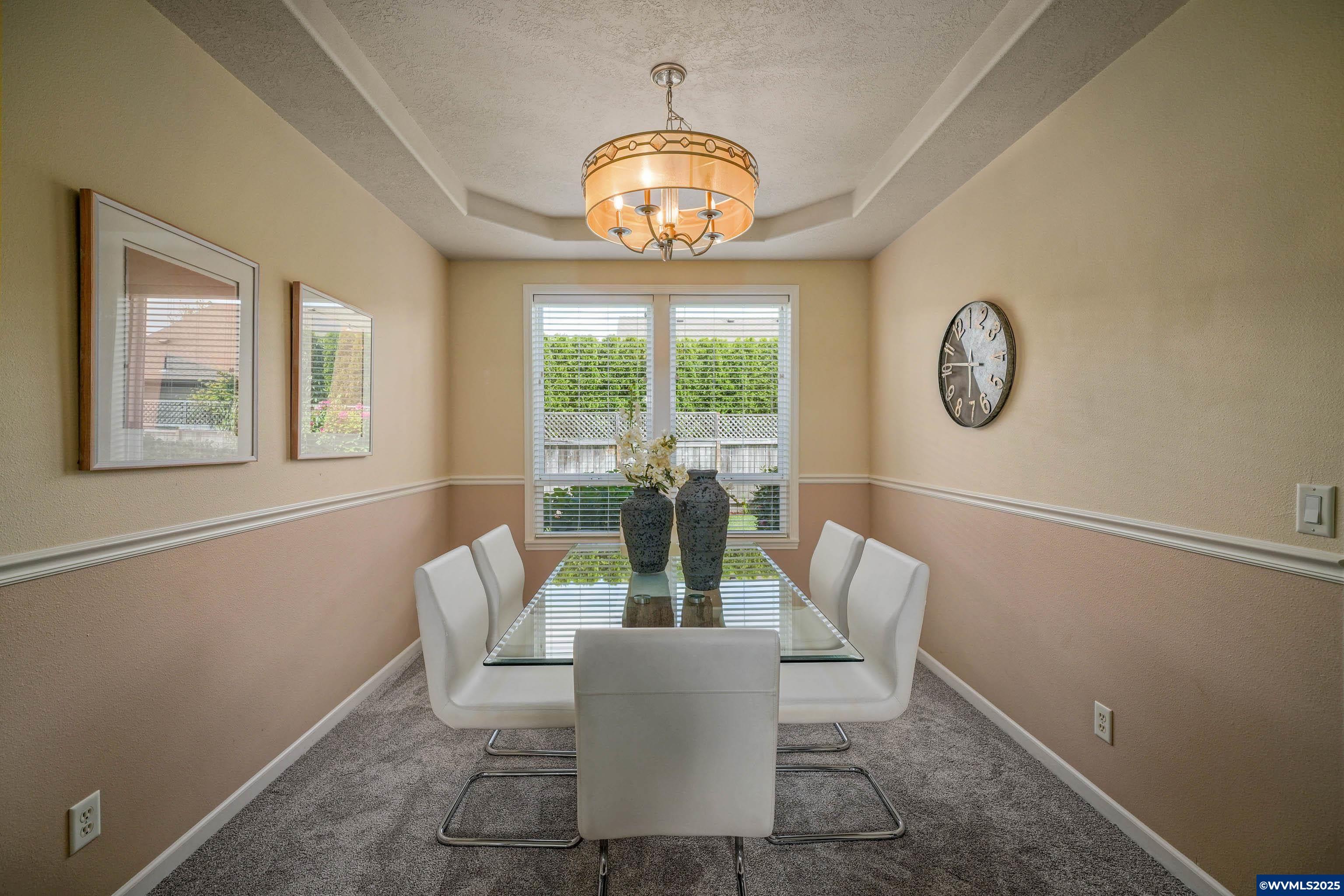 Salem, Oregon, 97306, United States, 5 Bedrooms Bedrooms, ,4 BathroomsBathrooms,Residential,For Sale,1786457