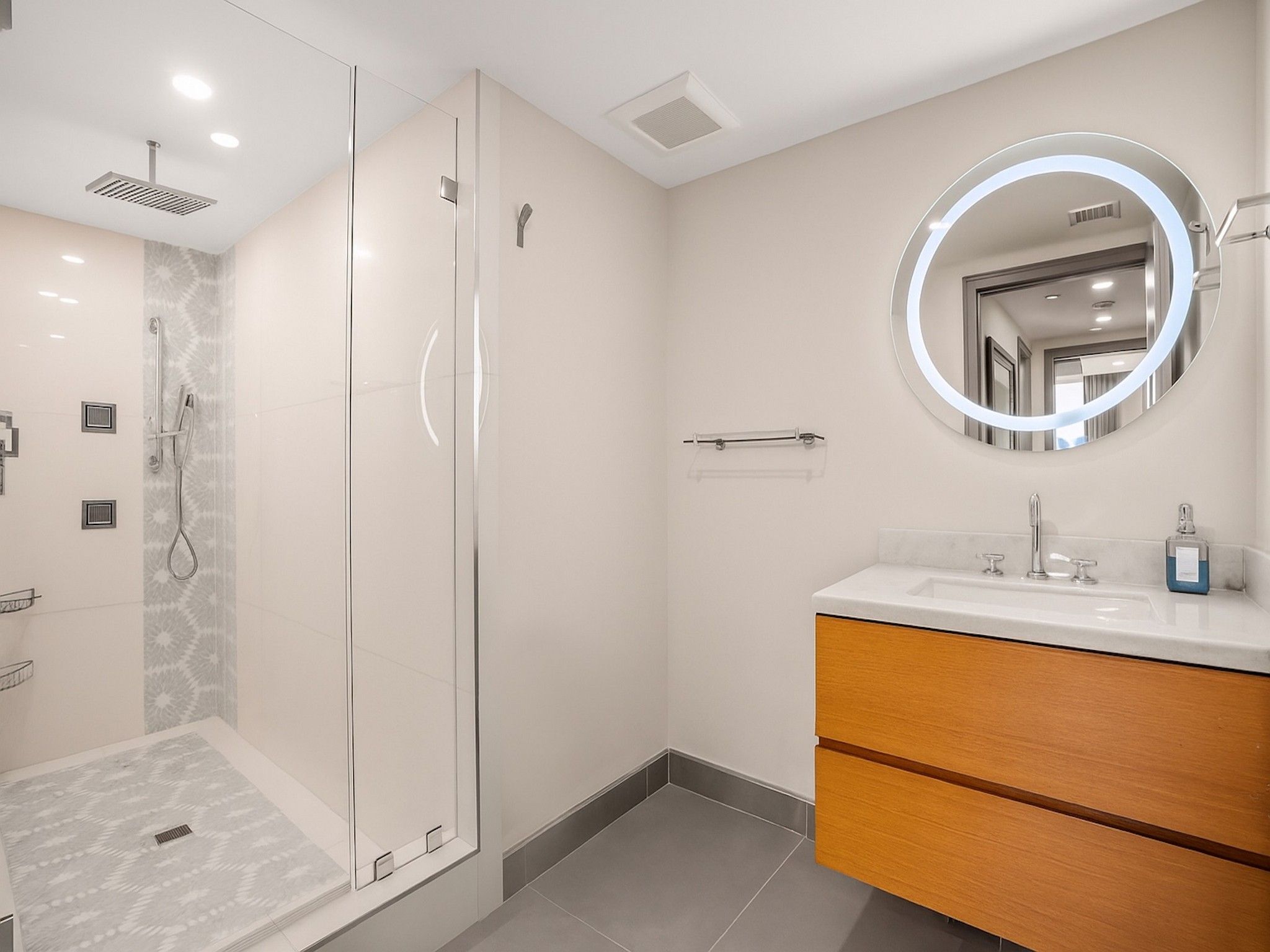  209 N Birch Road, Fort Lauderdale, FL, 33304 - 物件實景