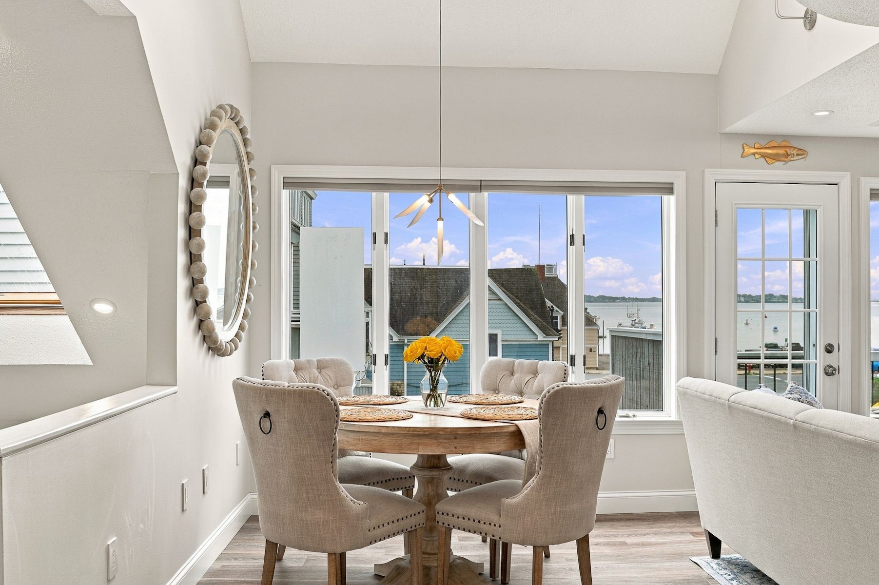  432 Humphrey Street, Unit 22D, Swampscott, MA, 01907 - 物件實景