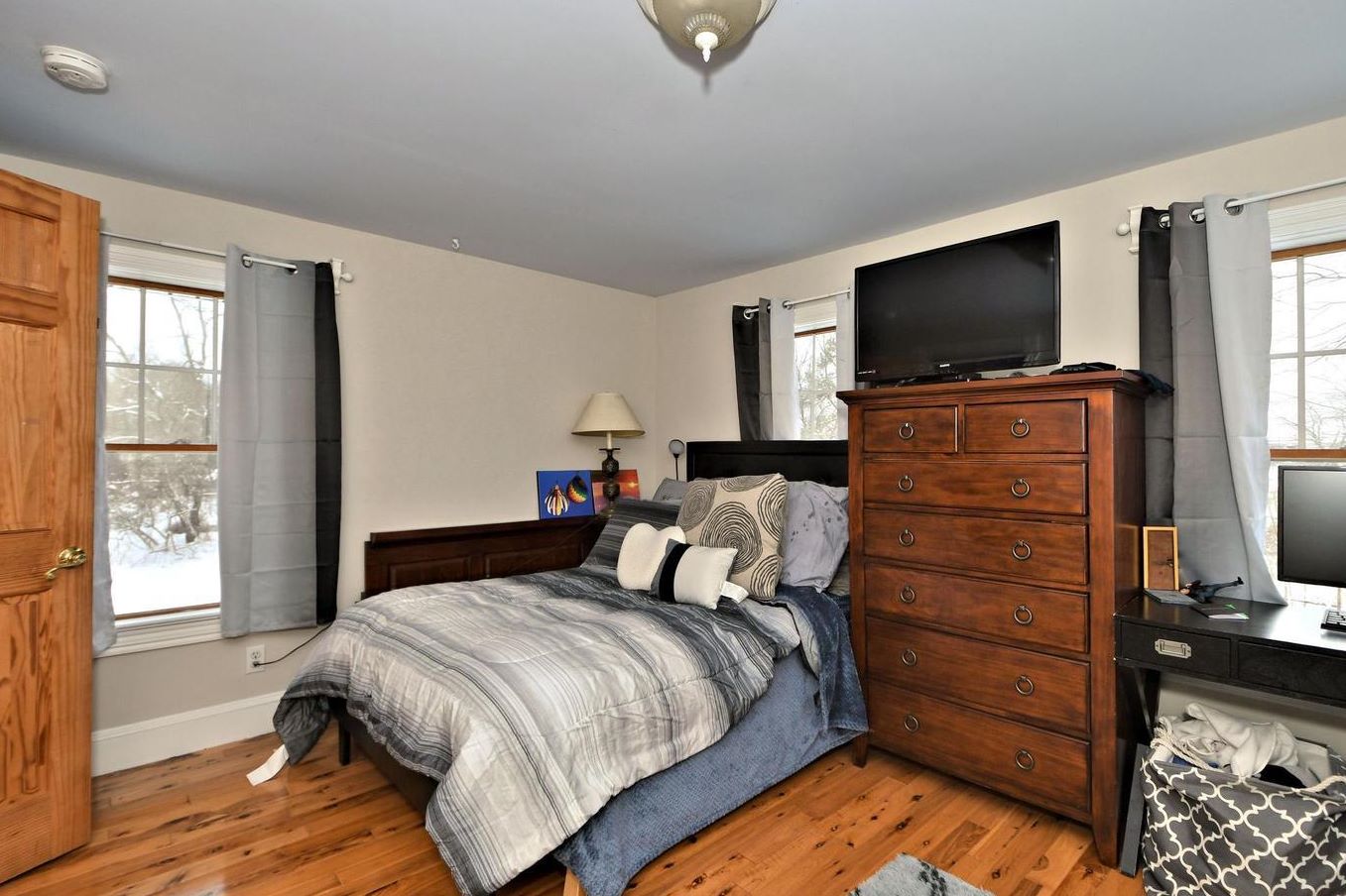 Pennington, New Jersey, 08534, United States, 3 Bedrooms Bedrooms, ,Residential,For Sale,1928704