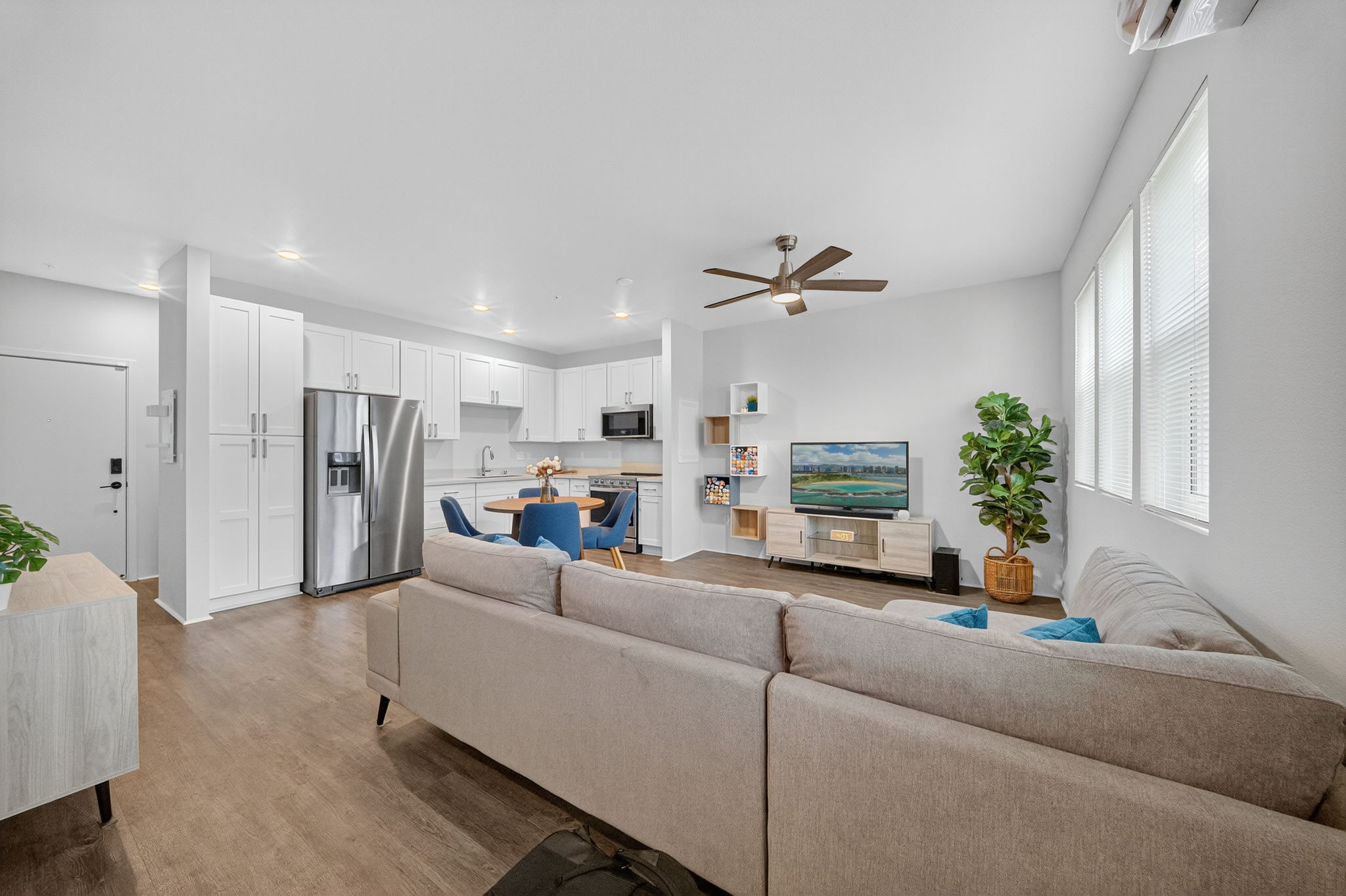 Ewa Beach, Hawaii, 96706, United States, 2 Bedrooms Bedrooms, ,3 BathroomsBathrooms,Residential,For Sale,2007892