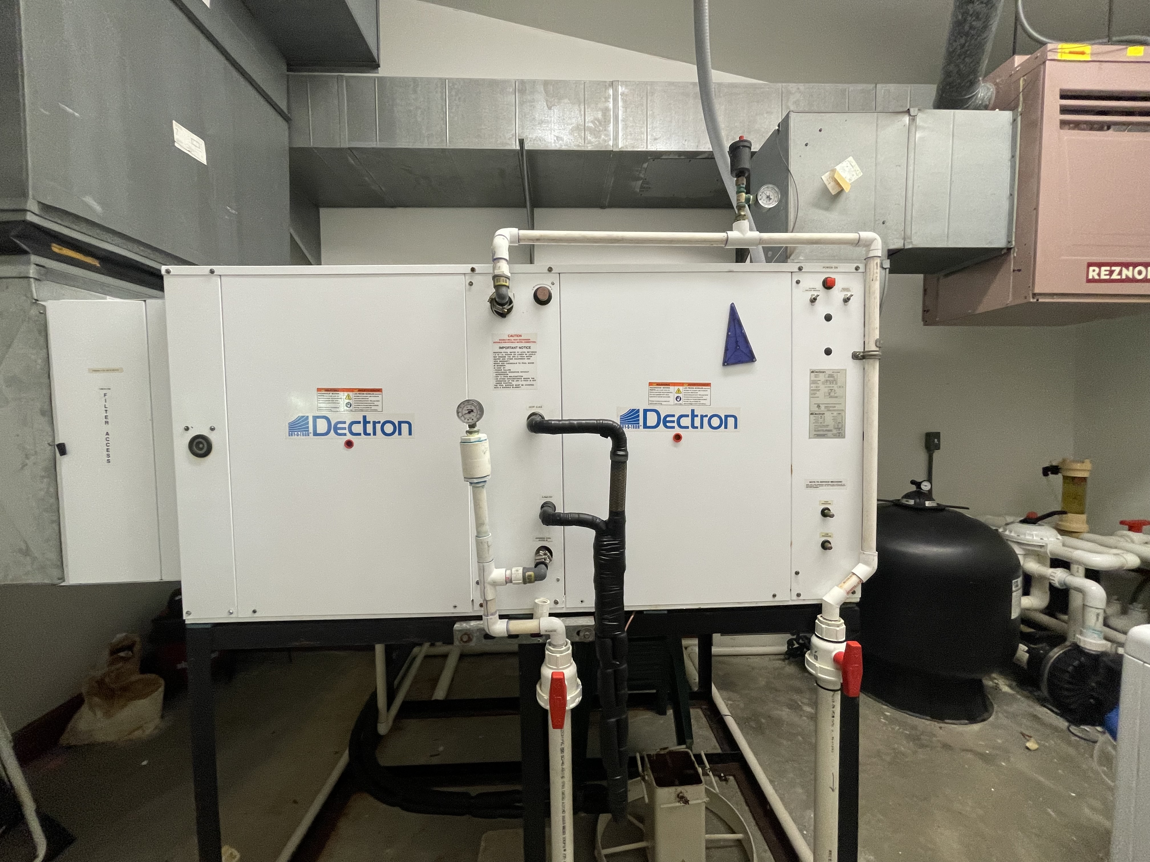 Murphysboro, Illinois, 62966, United States, 5 Bedrooms Bedrooms, ,6 BathroomsBathrooms,Residential,For Sale,1977081