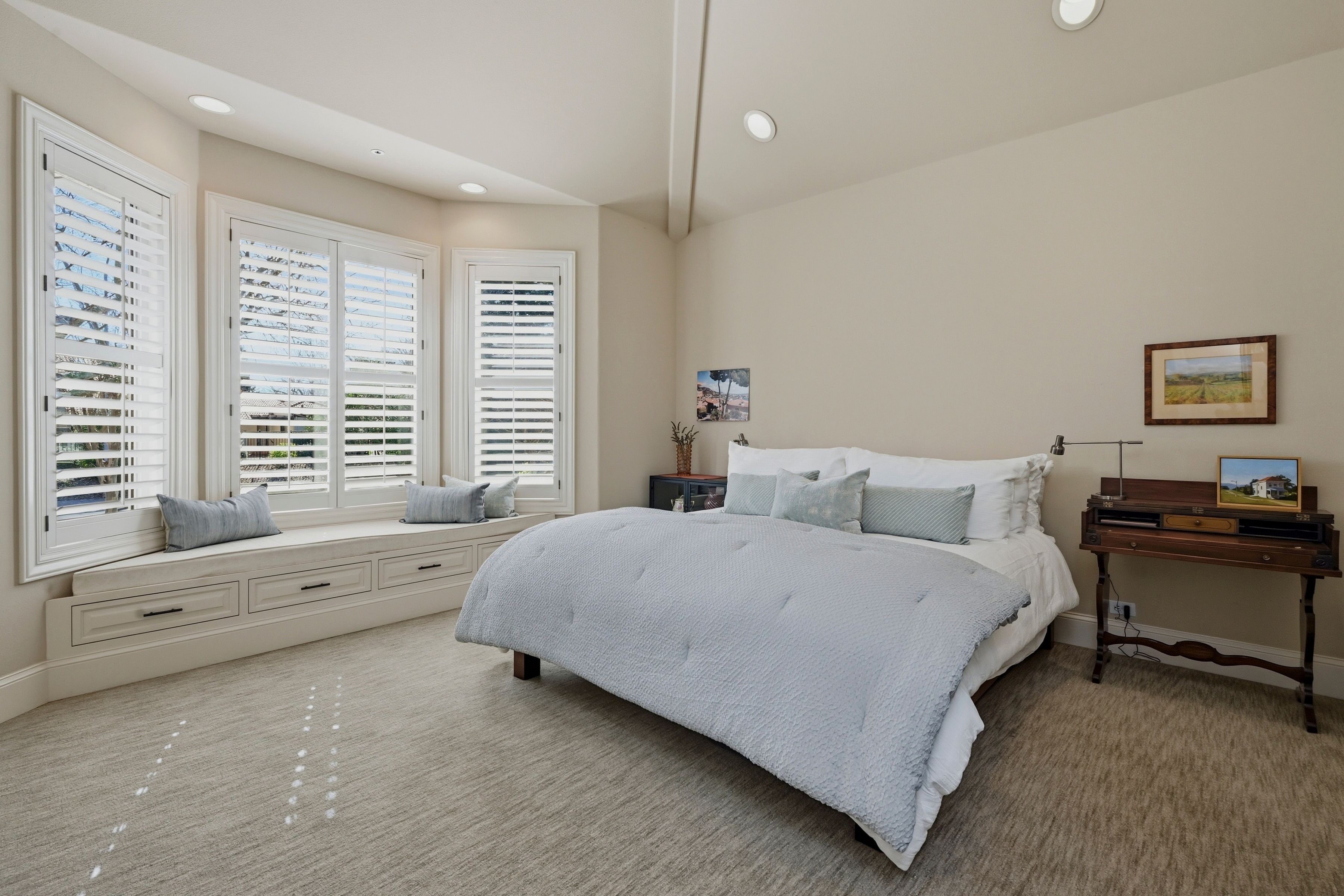  1418 Rosewood Avenue - 物件實景