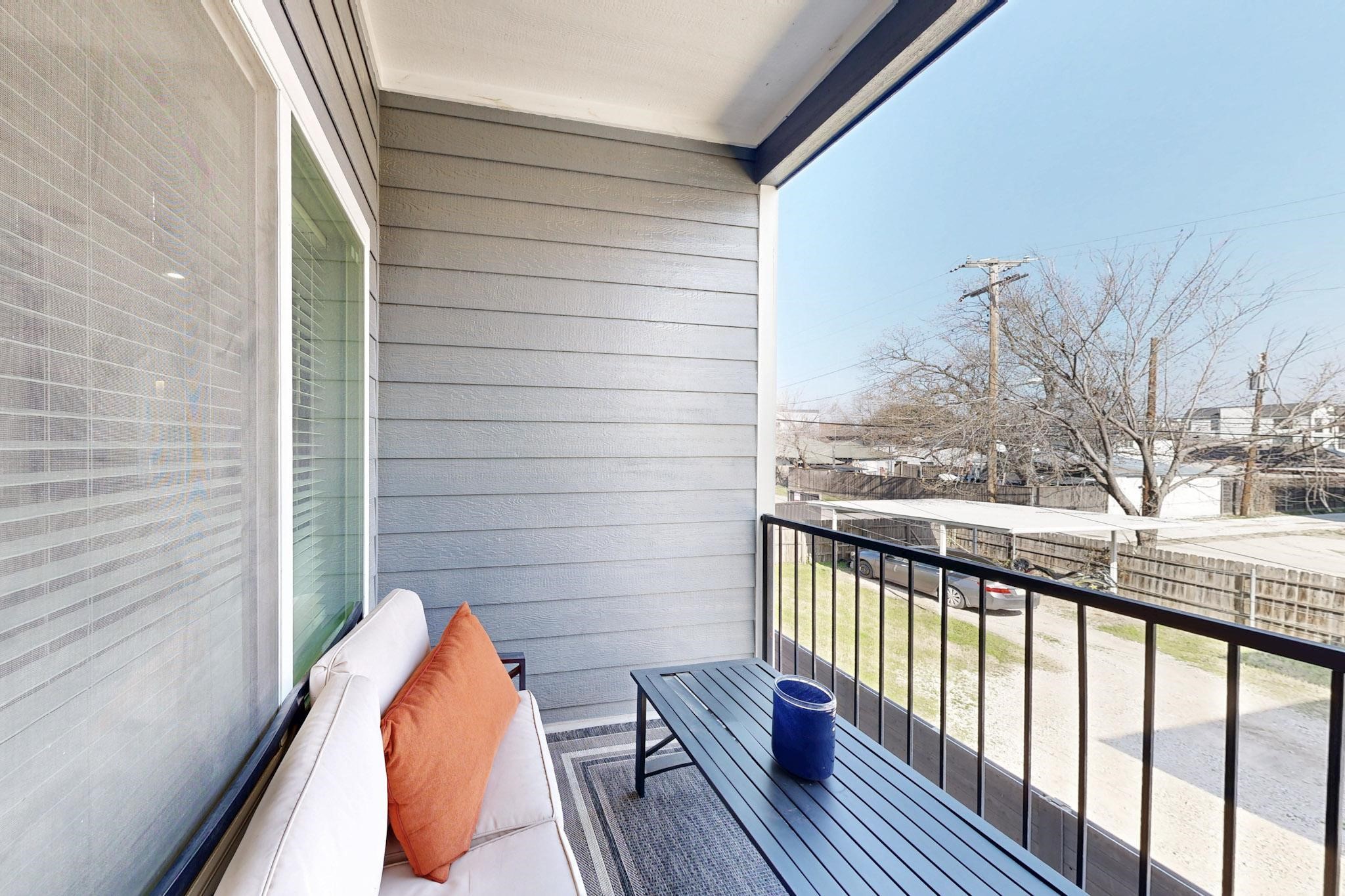 Dallas, Texas, 75204, United States, 3 Bedrooms Bedrooms, ,3 BathroomsBathrooms,Residential,For Sale,1903545