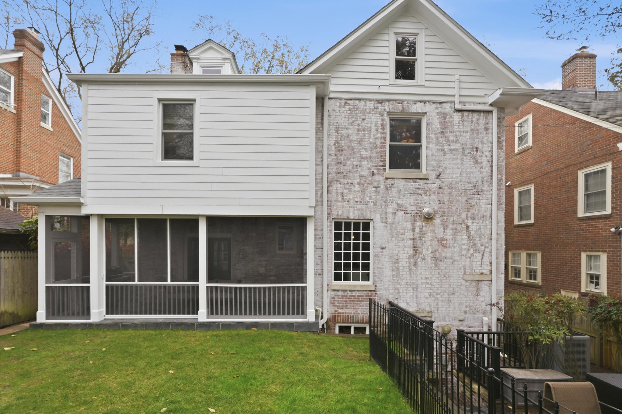  2812 34th Street NW, Washington, DC, 20008 - 物件實景