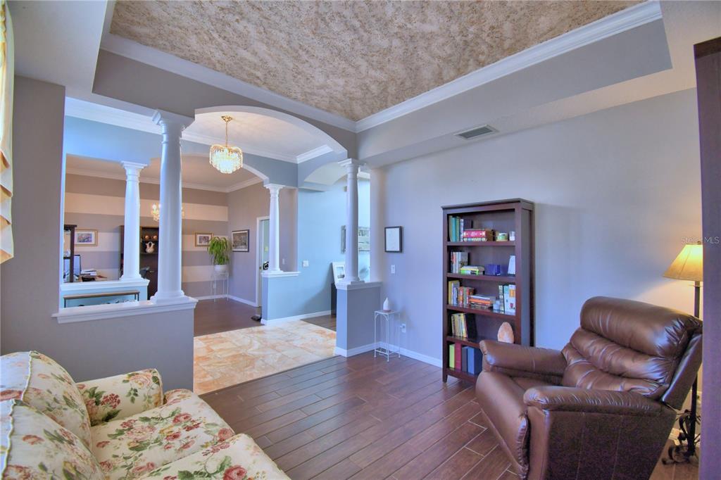 Winter Haven, Florida, 33881, United States, 5 Bedrooms Bedrooms, ,3 BathroomsBathrooms,Residential,For Sale,1752855