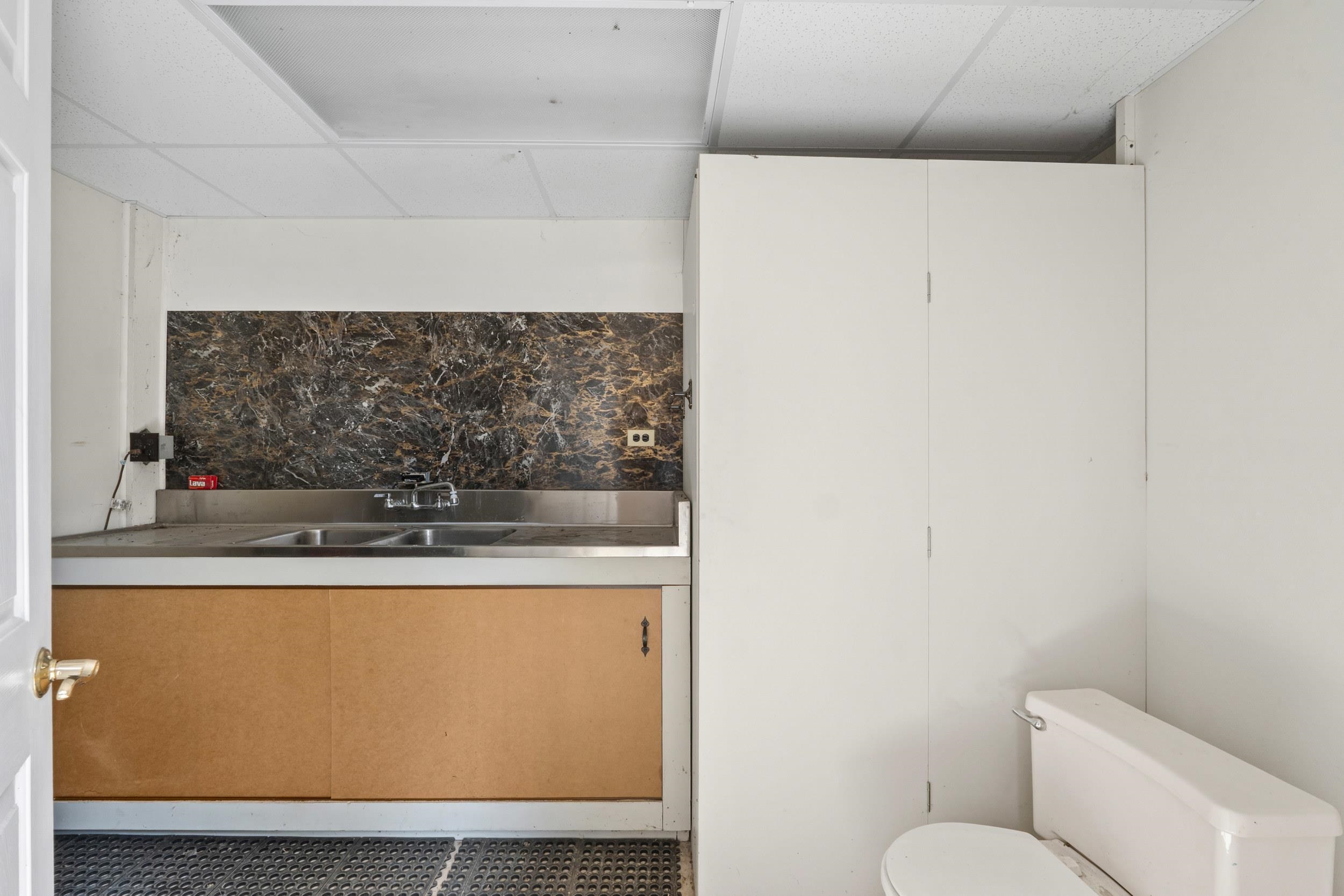 Addy, Washington, 99101, United States, 3 Bedrooms Bedrooms, ,3 BathroomsBathrooms,Residential,For Sale,1978880