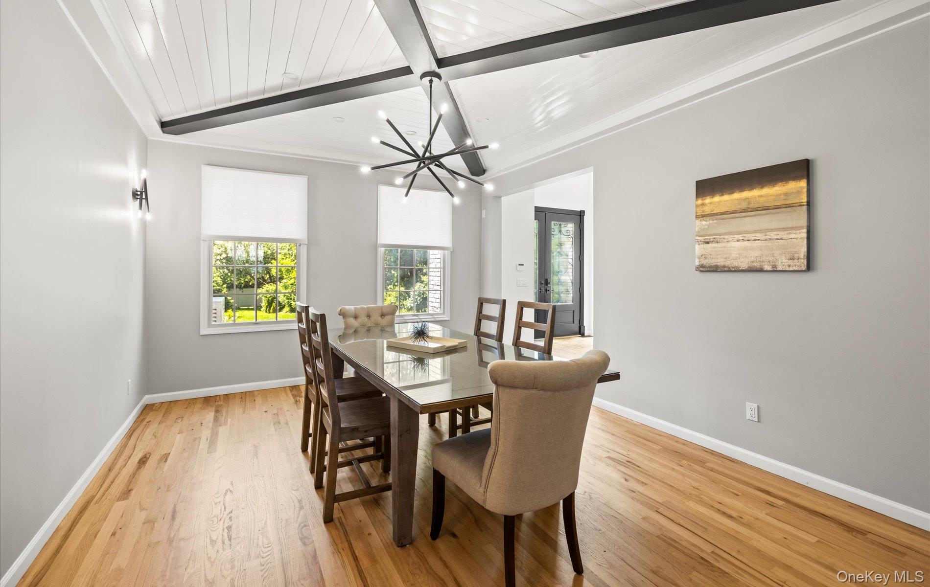 Huntington, New York, 11743, United States, 6 Bedrooms Bedrooms, ,4 BathroomsBathrooms,Residential,For Sale,1827761