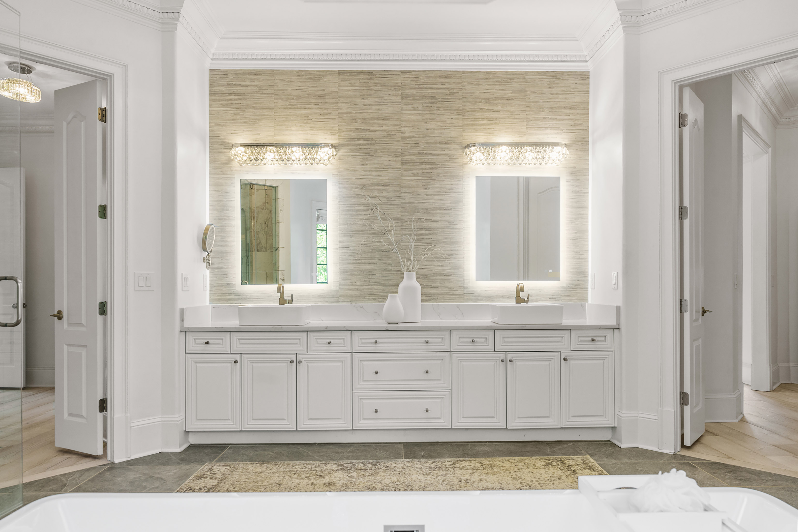  Experience Elevated Living in this Exceptional Estate-Style Residence - 物件實景