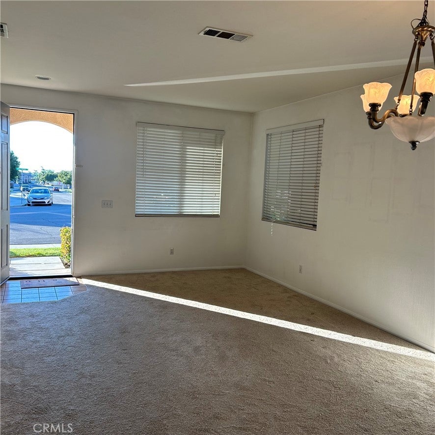 Beaumont, California, 92223, United States, 5 Bedrooms Bedrooms, ,2 BathroomsBathrooms,Residential,For Sale,1999315