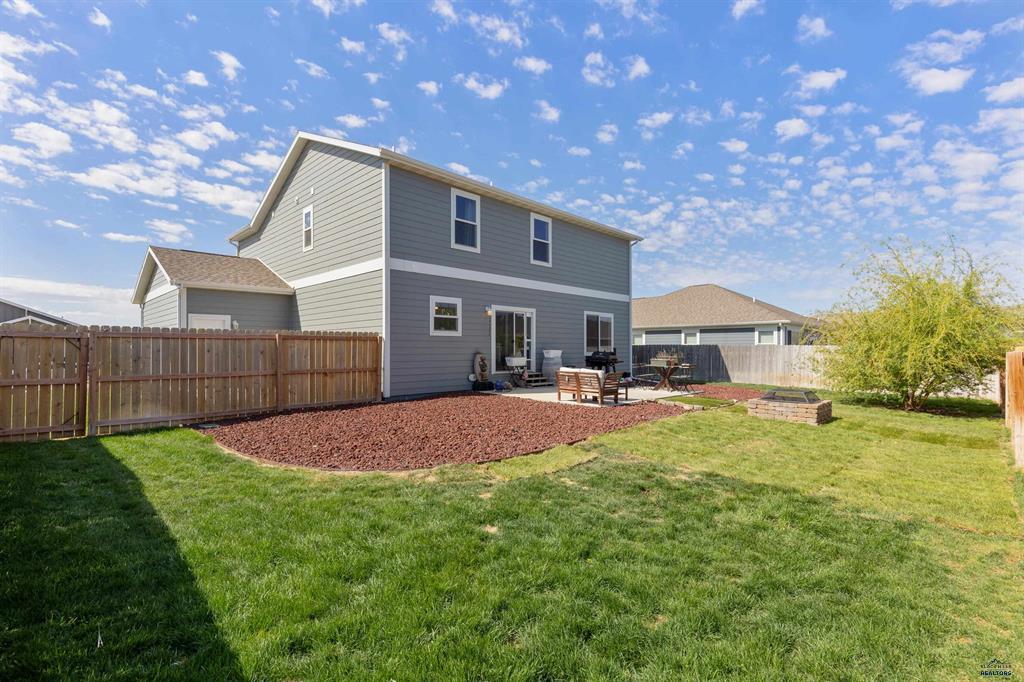 Rapid City, South Dakota, 57703, United States, 4 Bedrooms Bedrooms, ,3 BathroomsBathrooms,Residential,For Sale,2048650